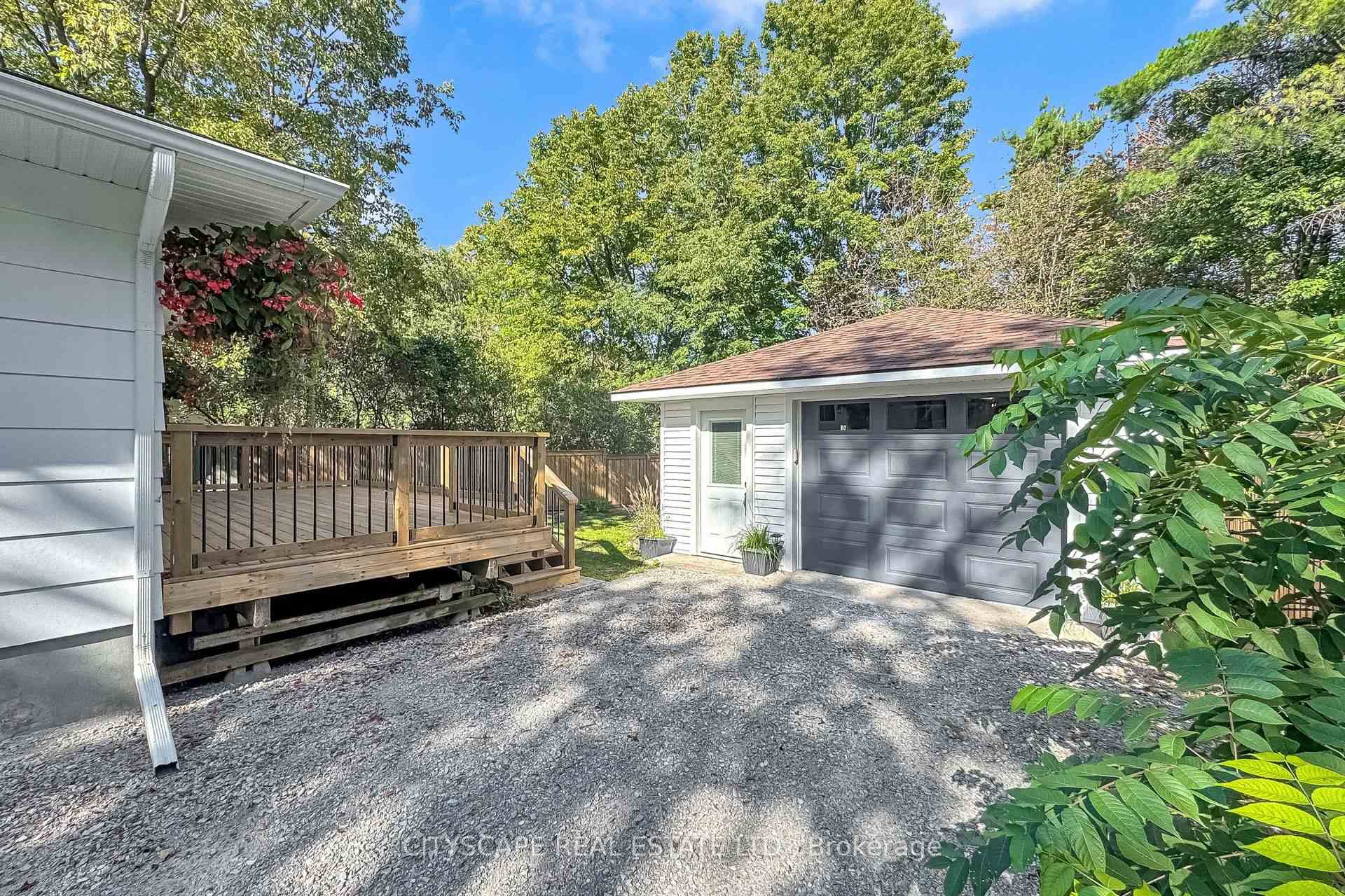 Photo 30 of 2049 Northern Avenue, Innisfil, Alcona — HOMEH