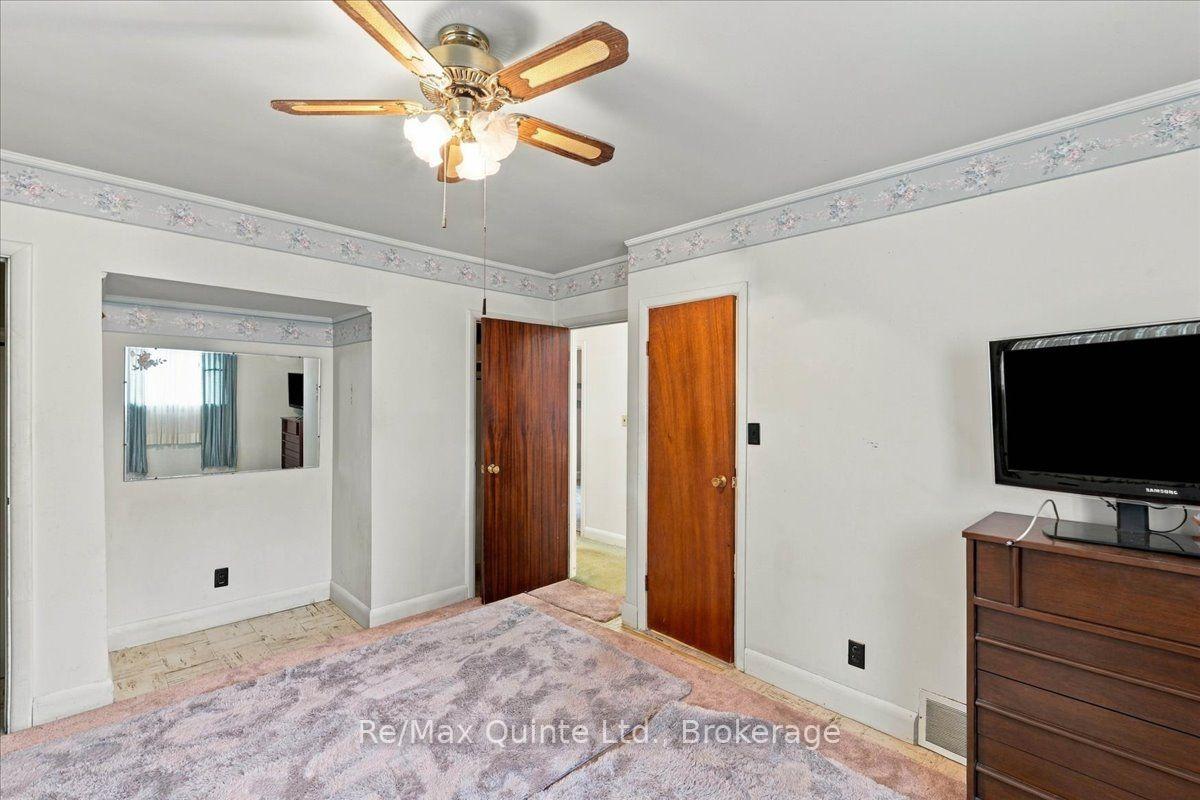 Photo 16 of 1B Rogers Street, Prince Edward County, Picton — HOMEH