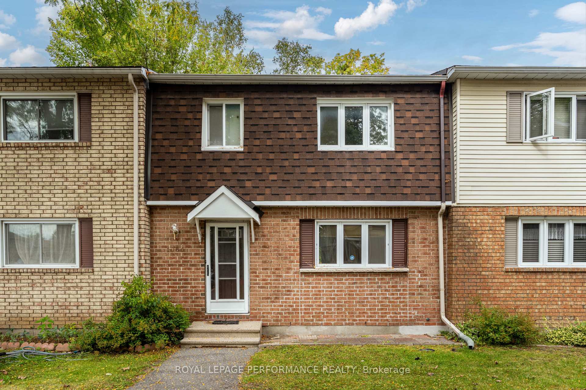 Front of 1781 Bellmanor Court