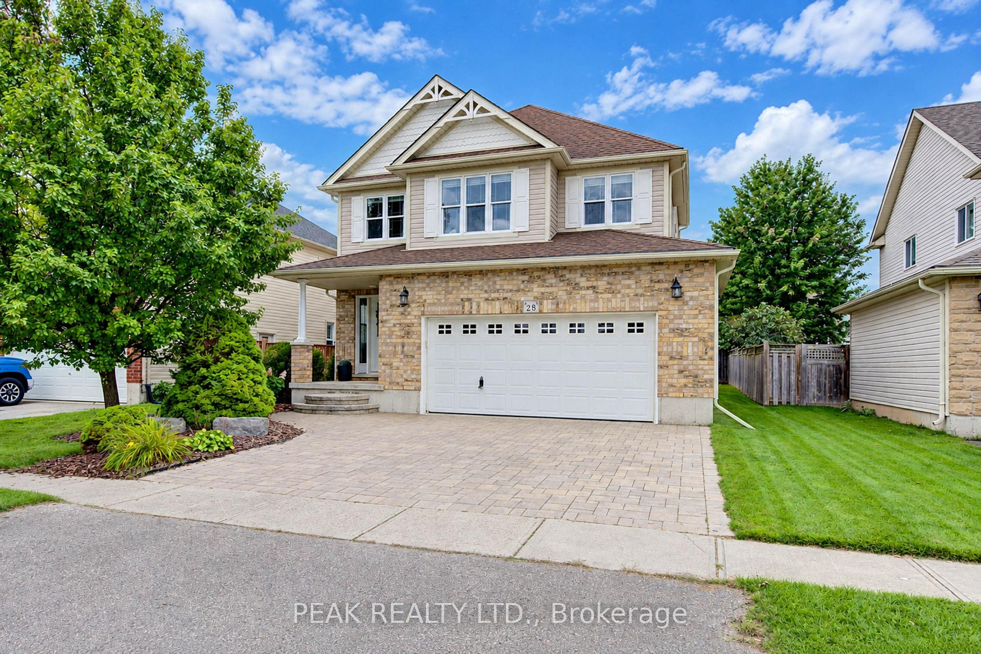 Photo 2 of 28 Roth Avenue, Wilmot, Baden — HOMEH