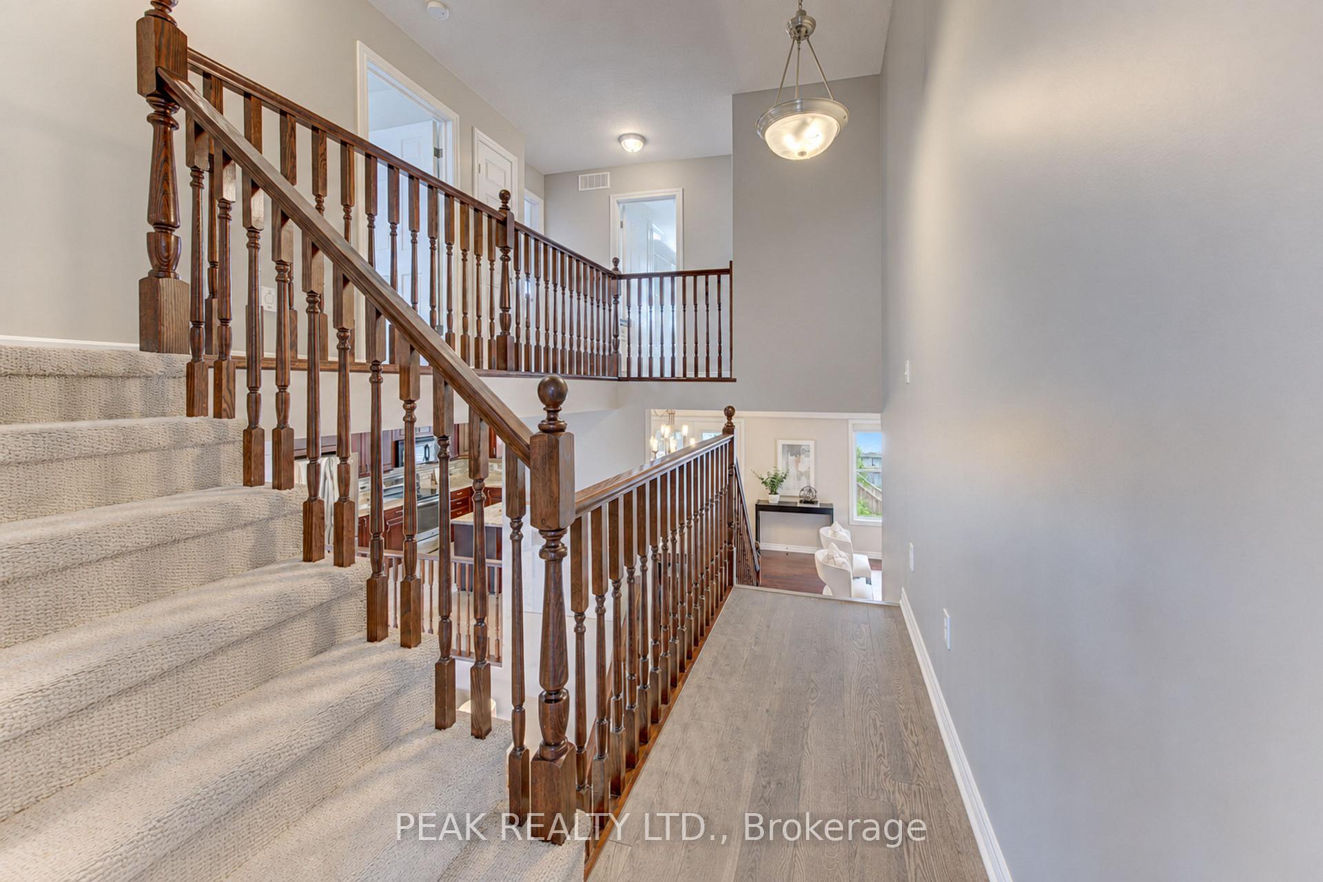 Photo 23 of 28 Roth Avenue, Wilmot, Baden — HOMEH