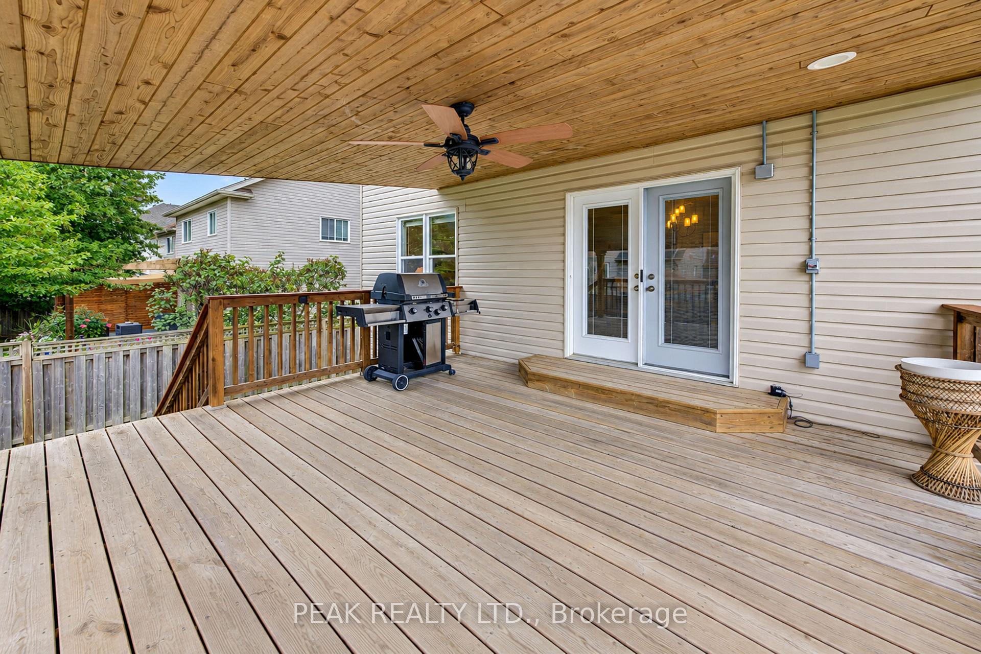 Photo 43 of 28 Roth Avenue, Wilmot, Baden — HOMEH