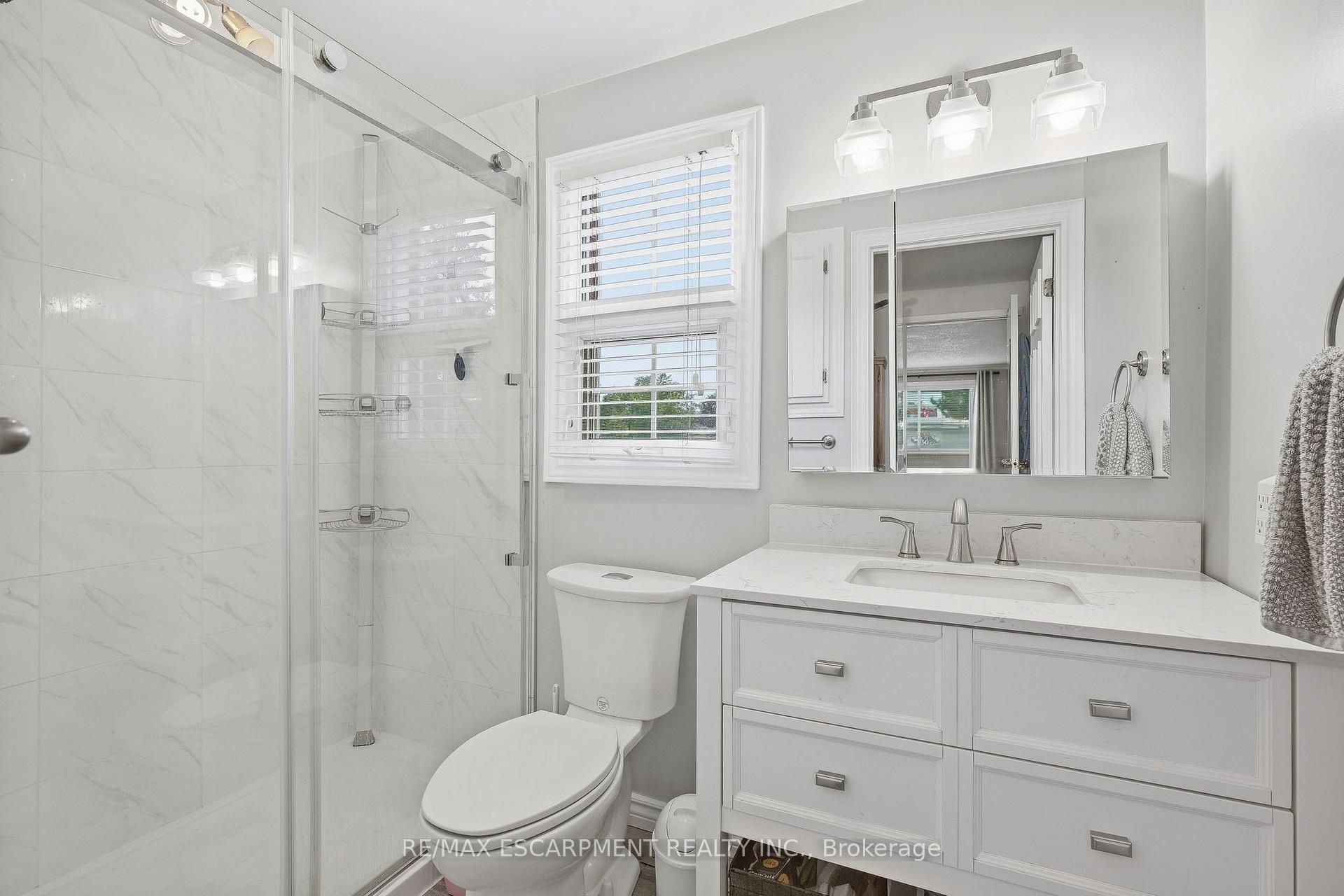 Photo 24 of 607 Clover Park Crescent, Milton, Bronte Meadows — HOMEH