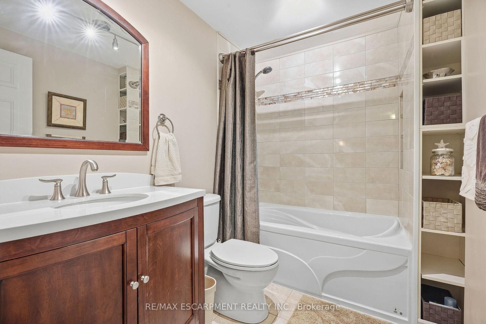 Photo 27 of 607 Clover Park Crescent, Milton, Bronte Meadows — HOMEH