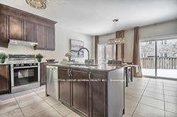 Photo 7 of 47 Edison Place, Vaughan, Patterson — HOMEH