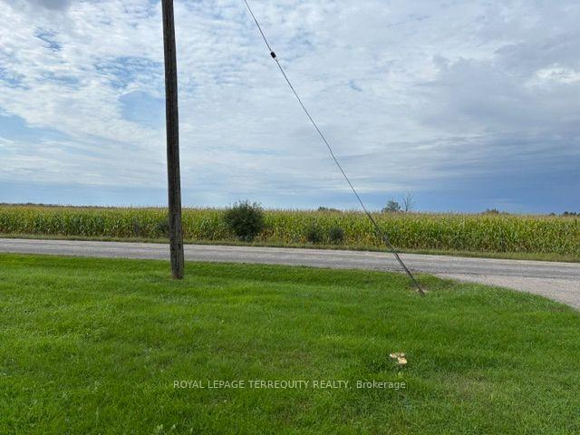 Photo 4 of 7421 Cochrane Street, Whitby, Rural Whitby — HOMEH