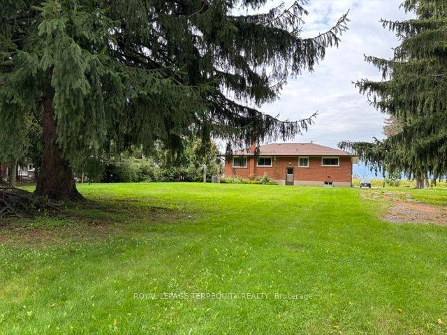 Photo 9 of 7421 Cochrane Street, Whitby, Rural Whitby — HOMEH