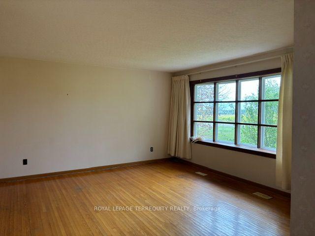 Photo 14 of 7421 Cochrane Street, Whitby, Rural Whitby — HOMEH