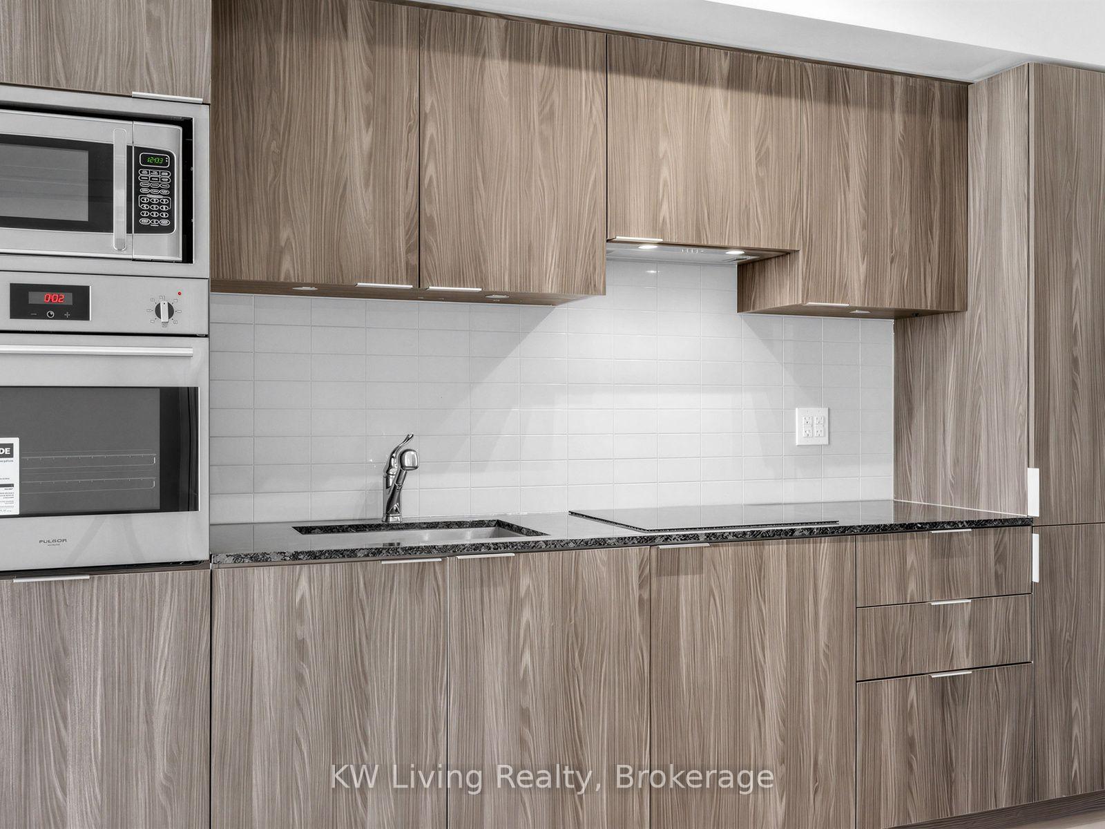 Photo 14 of Unit 4309, 11 Wellesley Street, Toronto, Bay Street Corridor — HOMEH