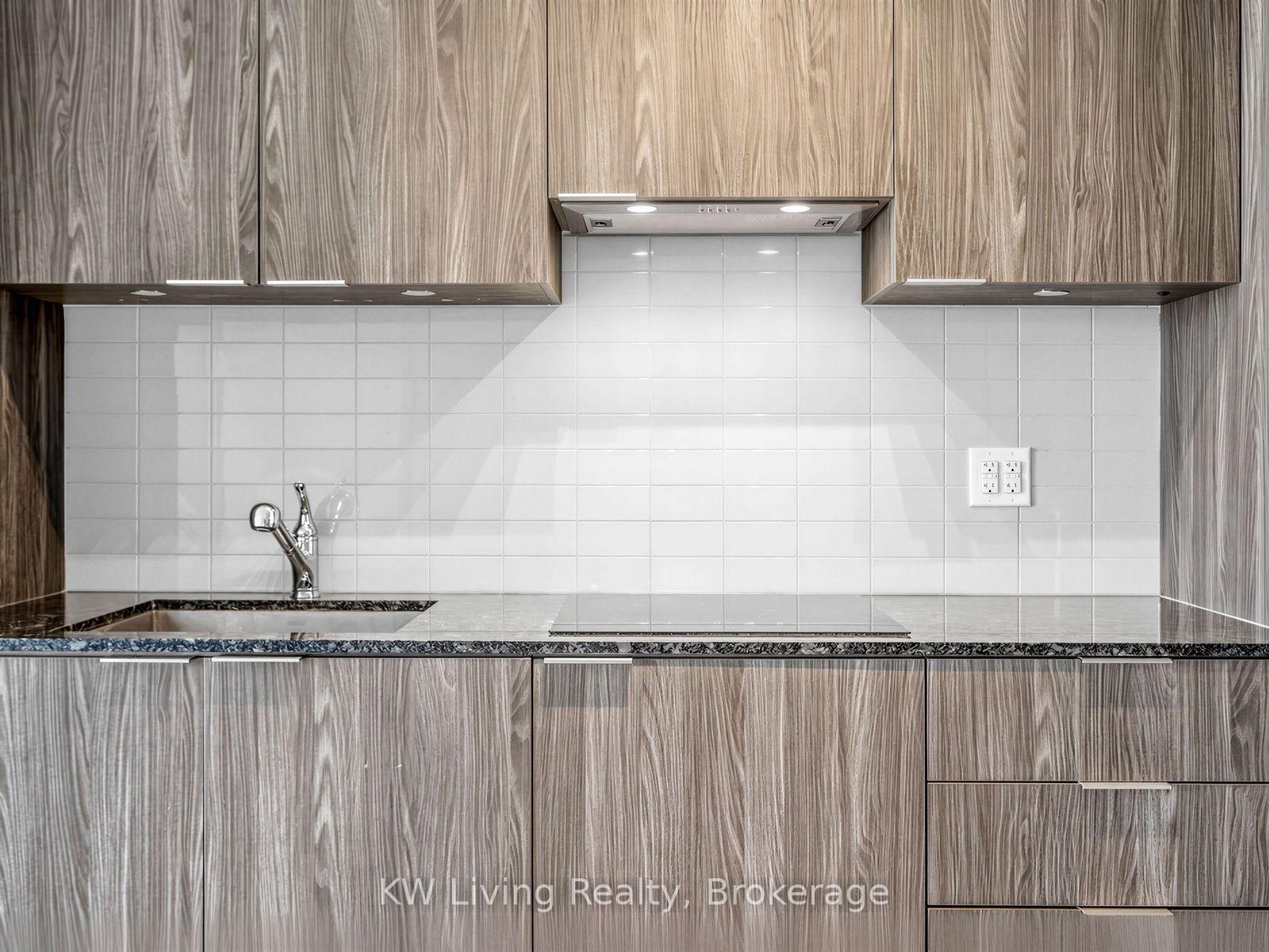 Photo 16 of Unit 4309, 11 Wellesley Street, Toronto, Bay Street Corridor — HOMEH