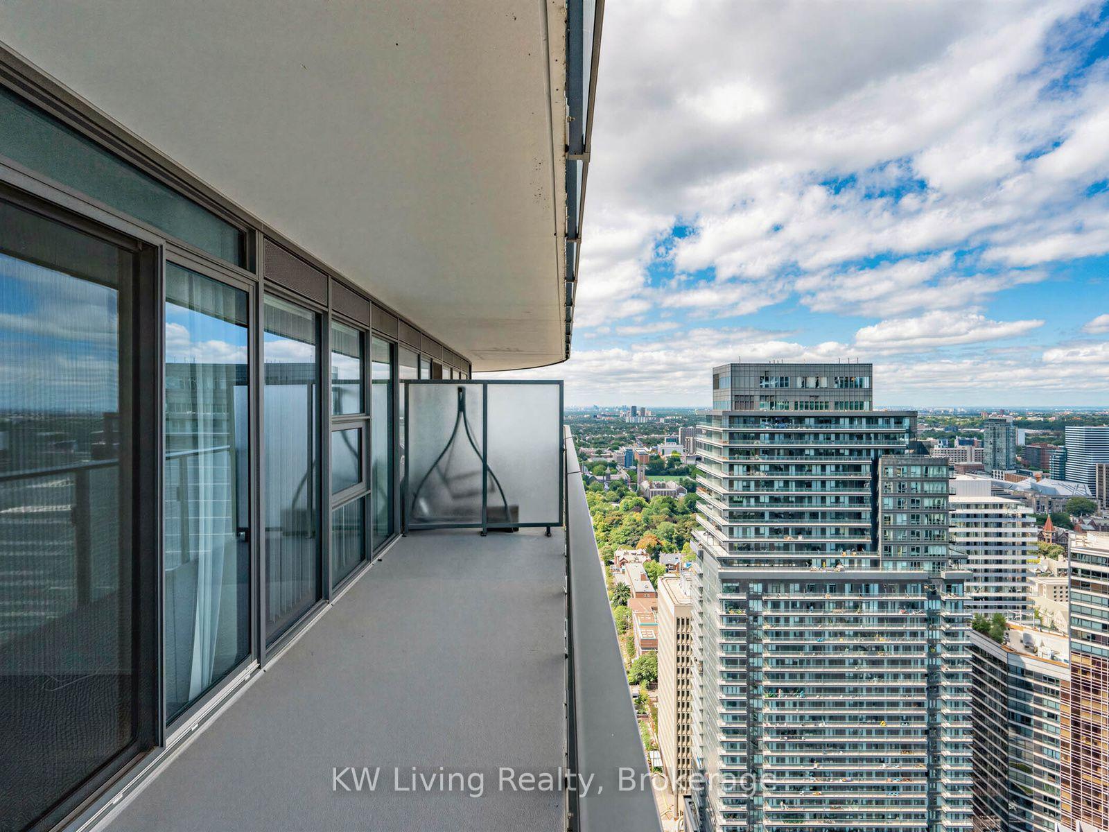 Photo 28 of Unit 4309, 11 Wellesley Street, Toronto, Bay Street Corridor — HOMEH