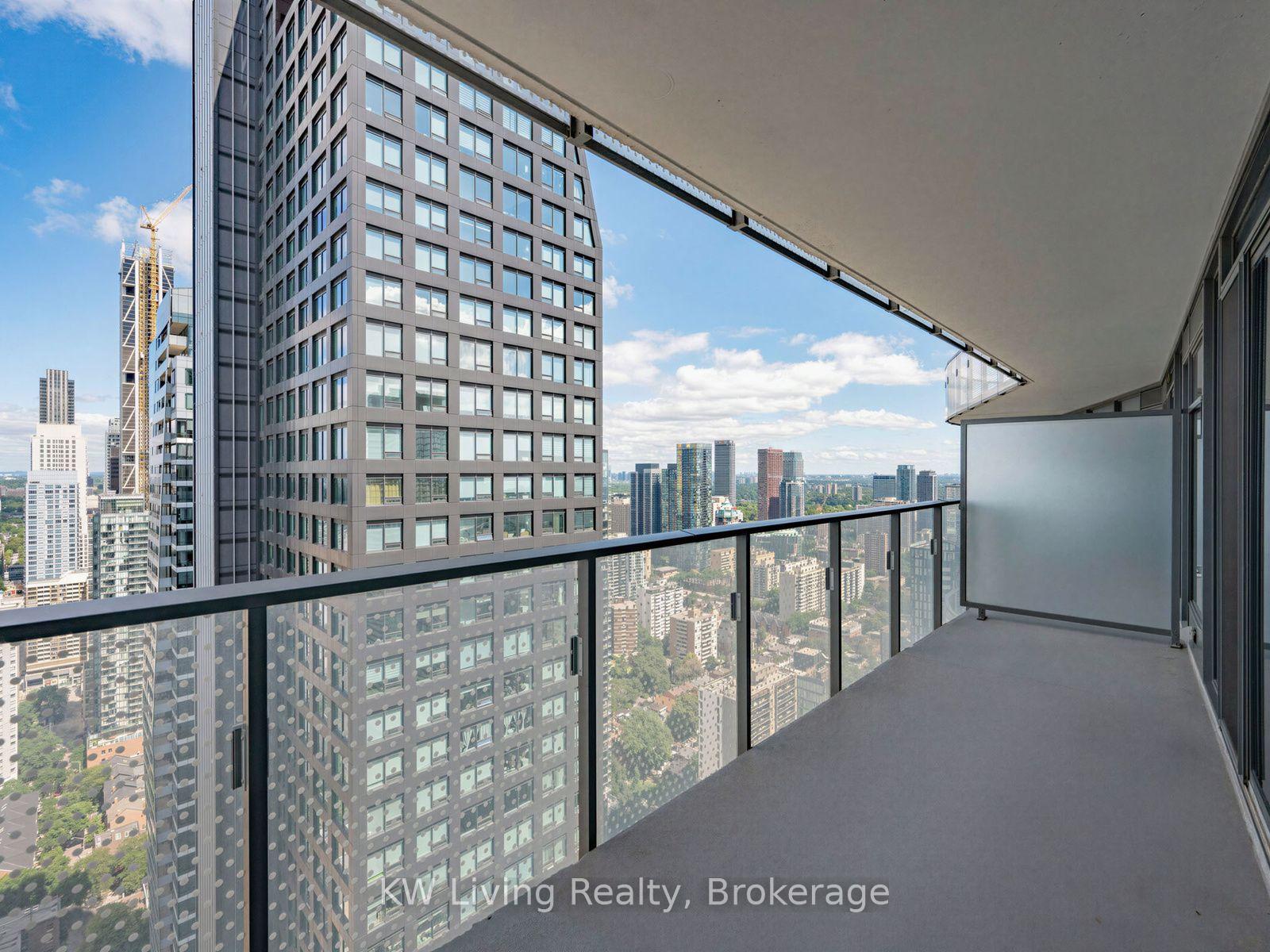 Photo 29 of Unit 4309, 11 Wellesley Street, Toronto, Bay Street Corridor — HOMEH