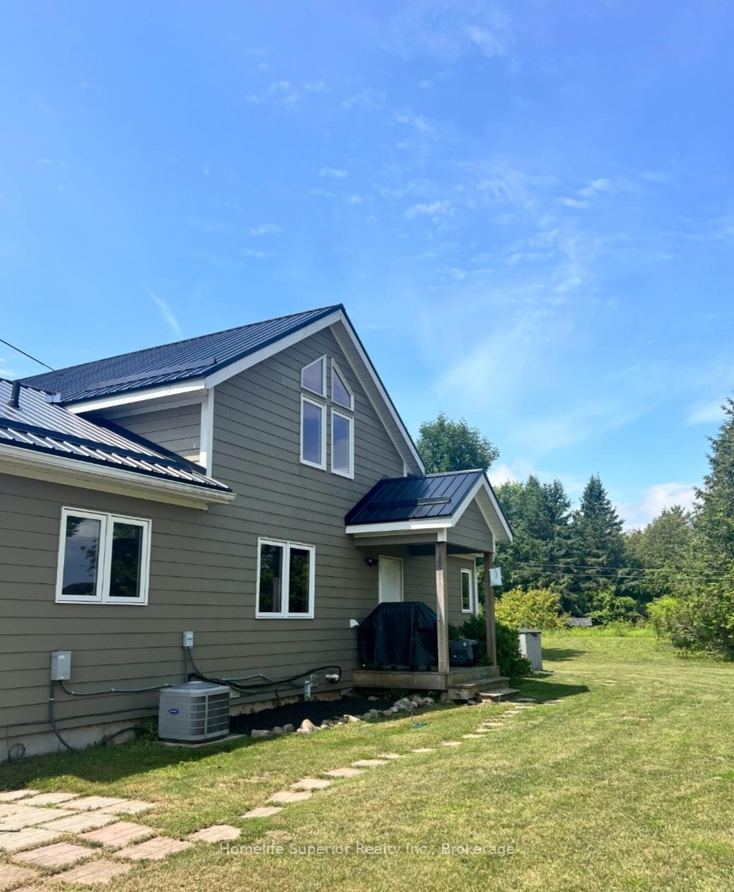 Photo 6 of 32 Wildrose Circle, Trent Hills, Rural Trent Hills — HOMEH