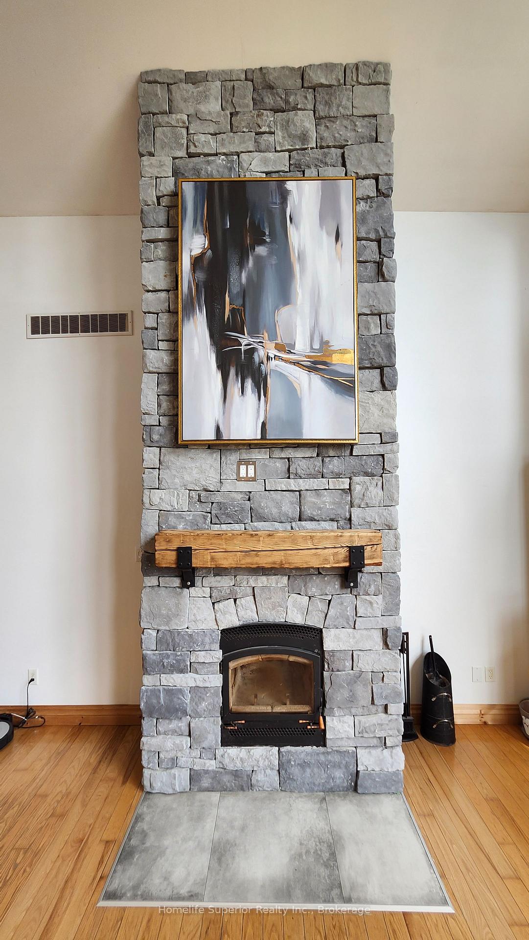 Photo 10 of 32 Wildrose Circle, Trent Hills, Rural Trent Hills — HOMEH