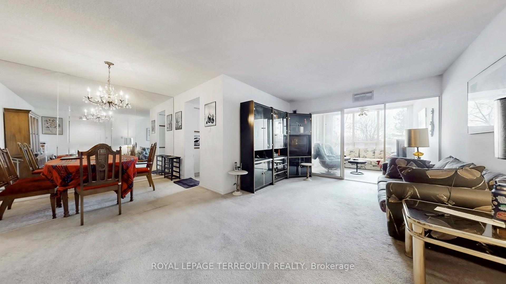 Photo 10 of Unit 211, 20 Cherrytree Drive, Brampton, Fletcher's Creek South — HOMEH