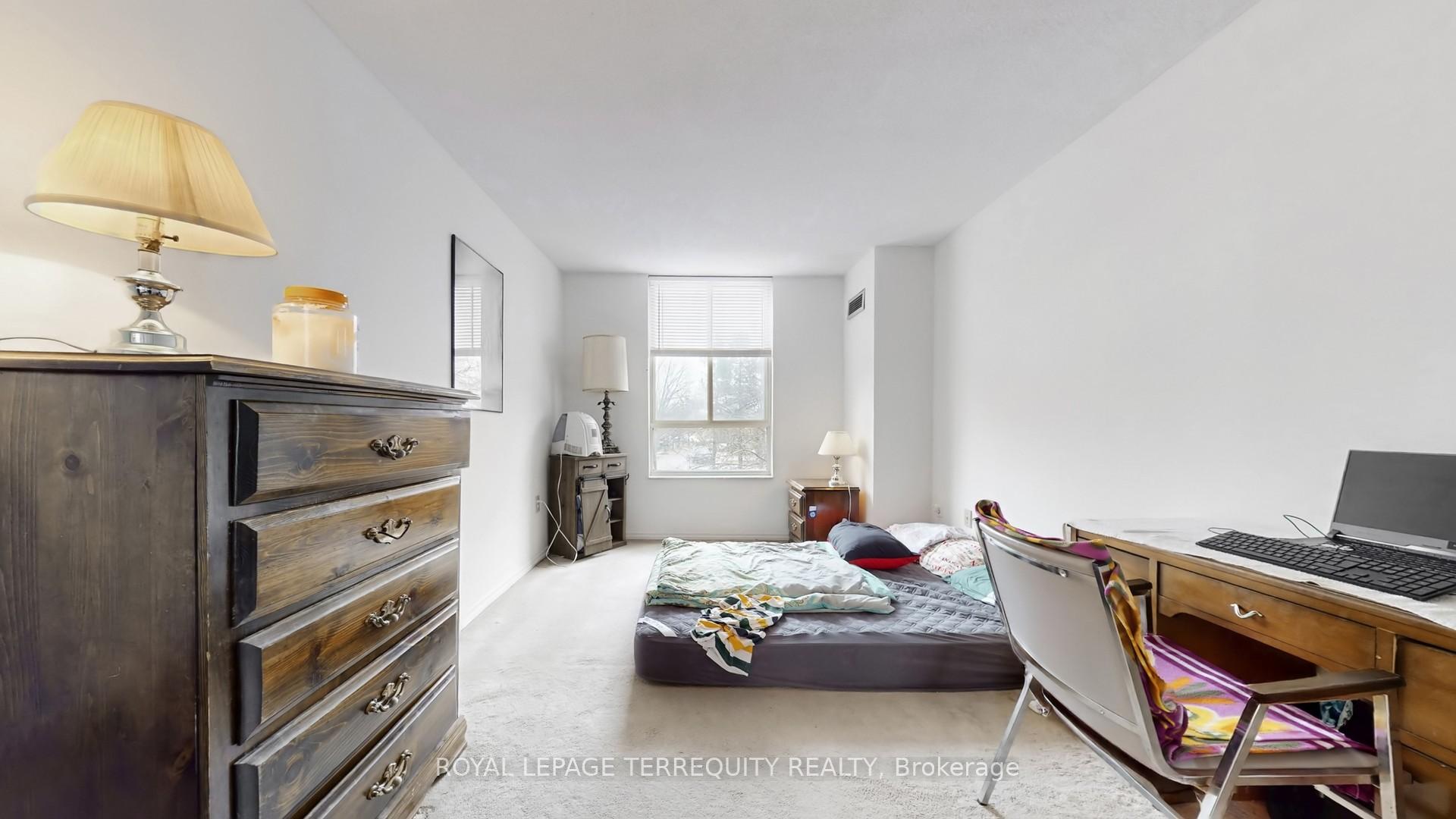 Photo 16 of Unit 211, 20 Cherrytree Drive, Brampton, Fletcher's Creek South — HOMEH