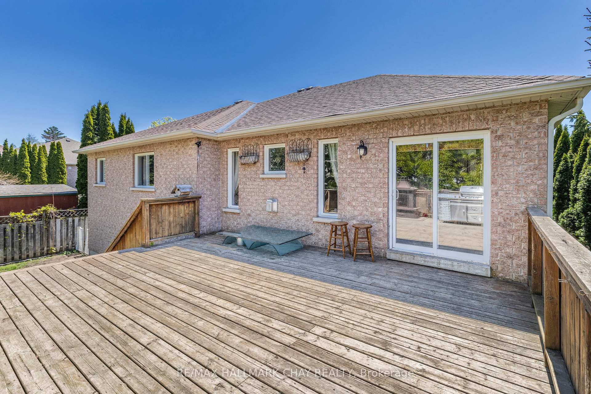 Photo 31 of 2 Old Hickory Lane, Wasaga Beach — HOMEH