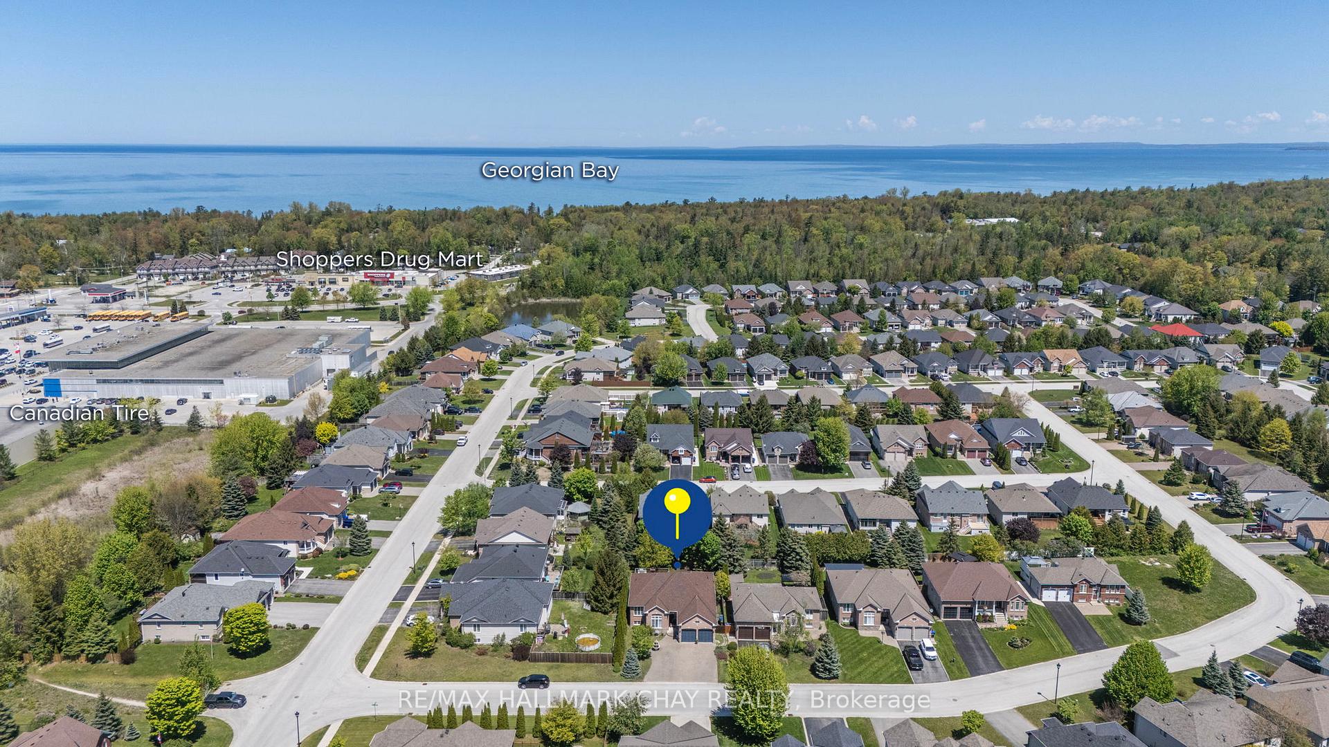 Photo 32 of 2 Old Hickory Lane, Wasaga Beach — HOMEH