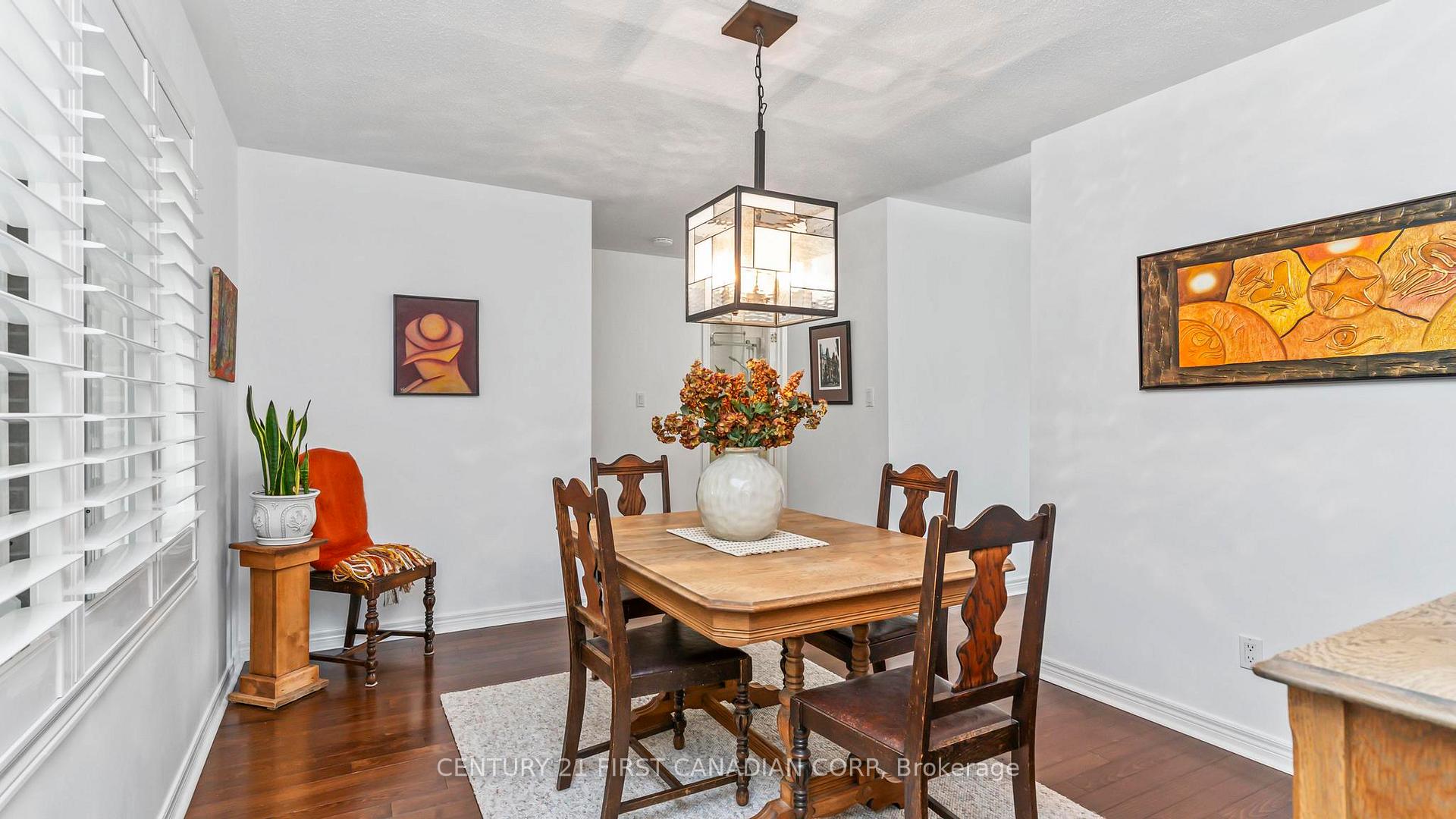 Photo 10 of 839 Guildwood Boulevard, London, North M — HOMEH