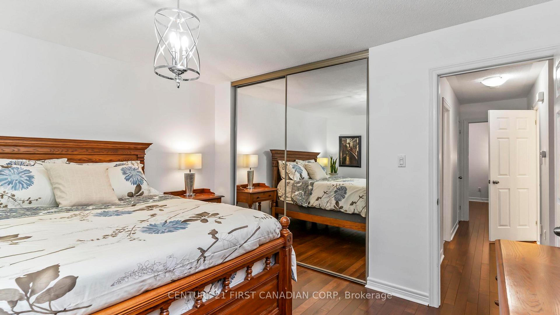 Photo 17 of 839 Guildwood Boulevard, London, North M — HOMEH