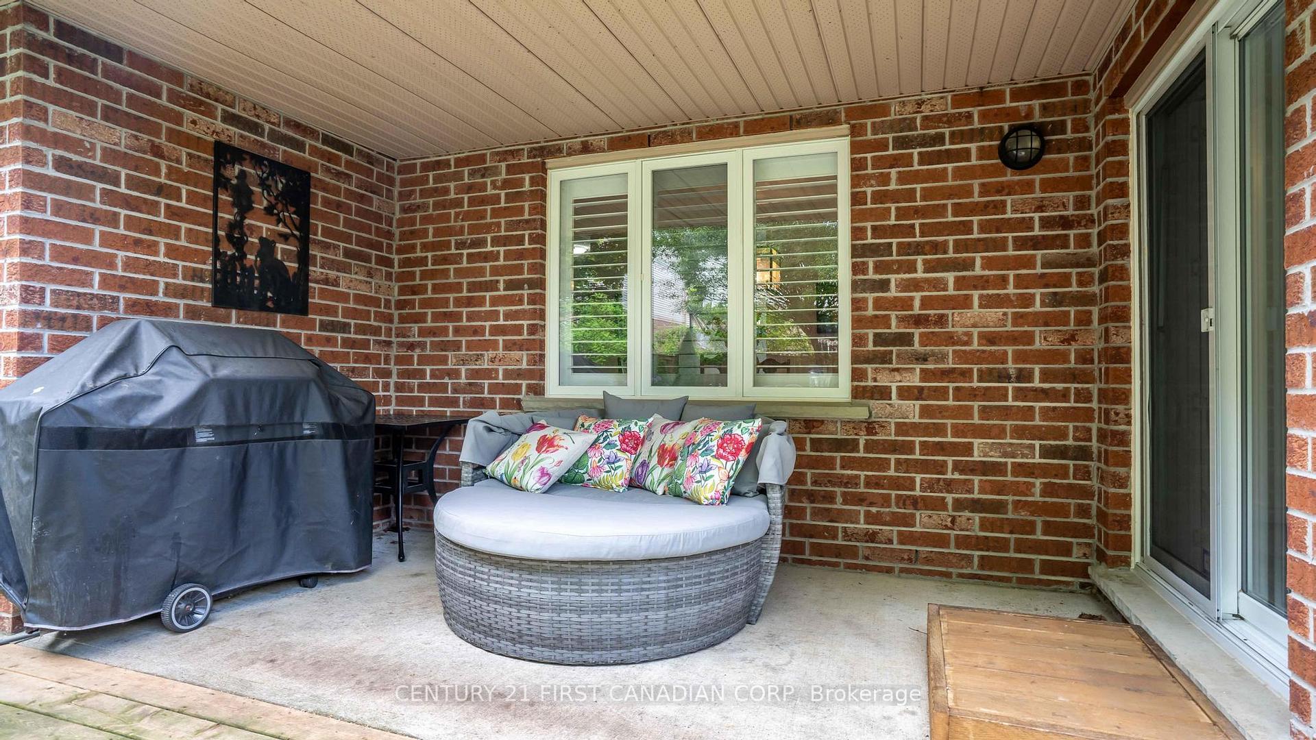Photo 36 of 839 Guildwood Boulevard, London, North M — HOMEH