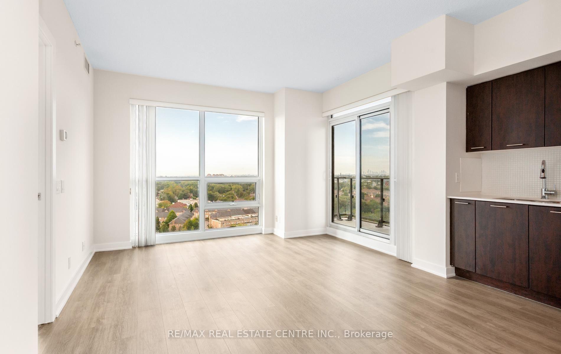 Photo 12 of Unit 1602, 2220 Lakeshore Boulevard W, Etobicoke, Mimico — HOMEH