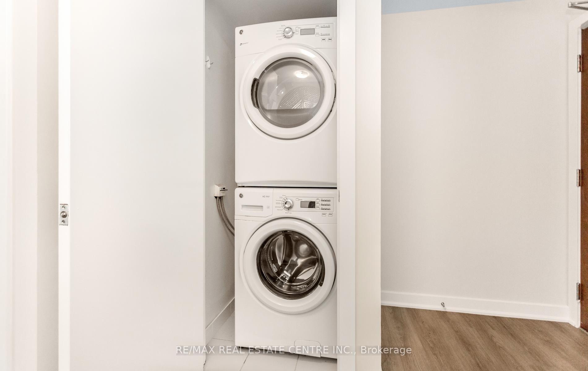 Photo 29 of Unit 1602, 2220 Lakeshore Boulevard W, Etobicoke, Mimico — HOMEH