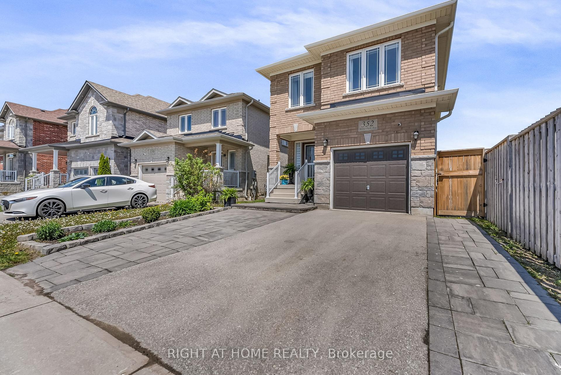 Photo of 352 Miller Park Avenue