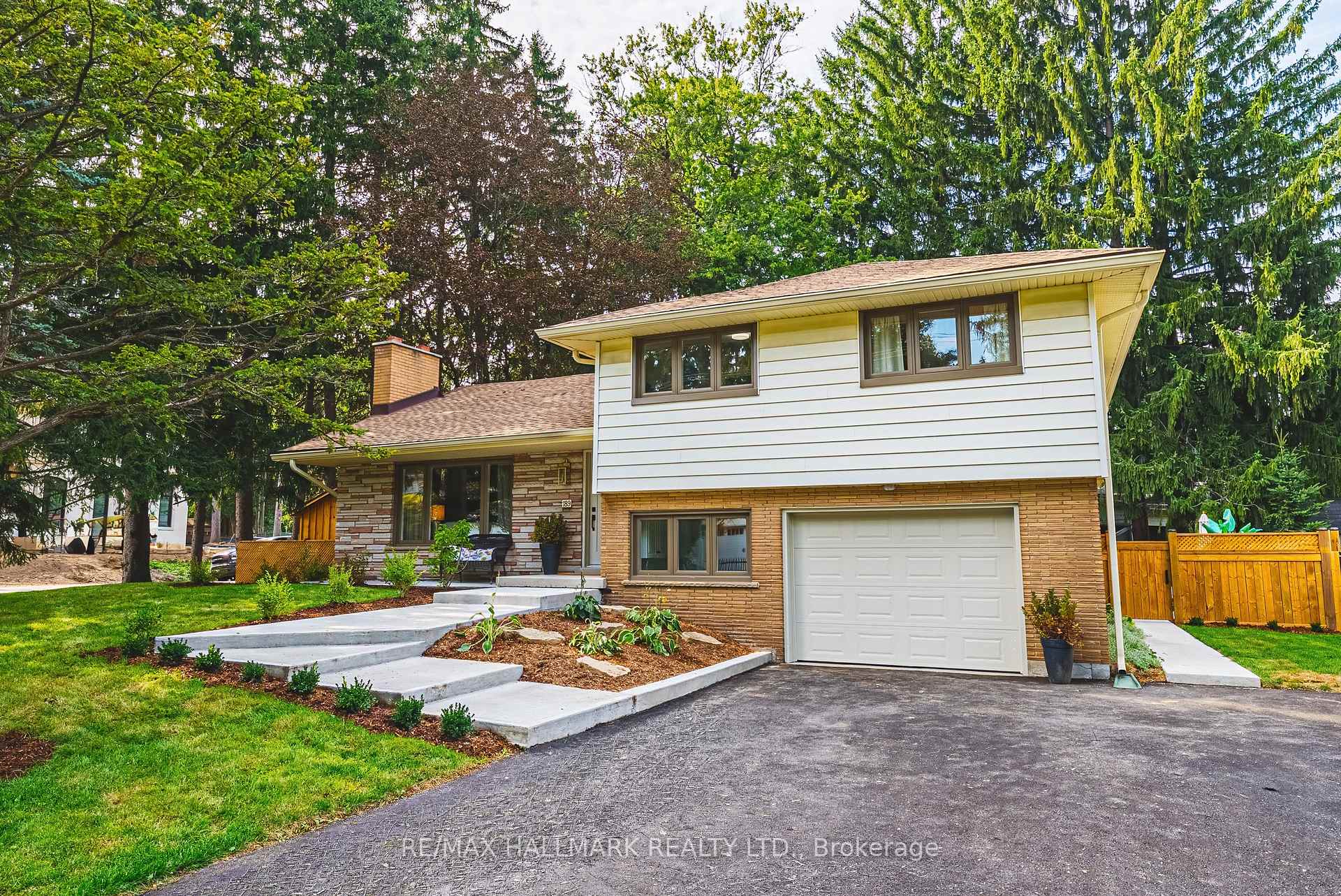 Photo 1 of 189 Taylor Road, Hamilton, Parkview — HOMEH