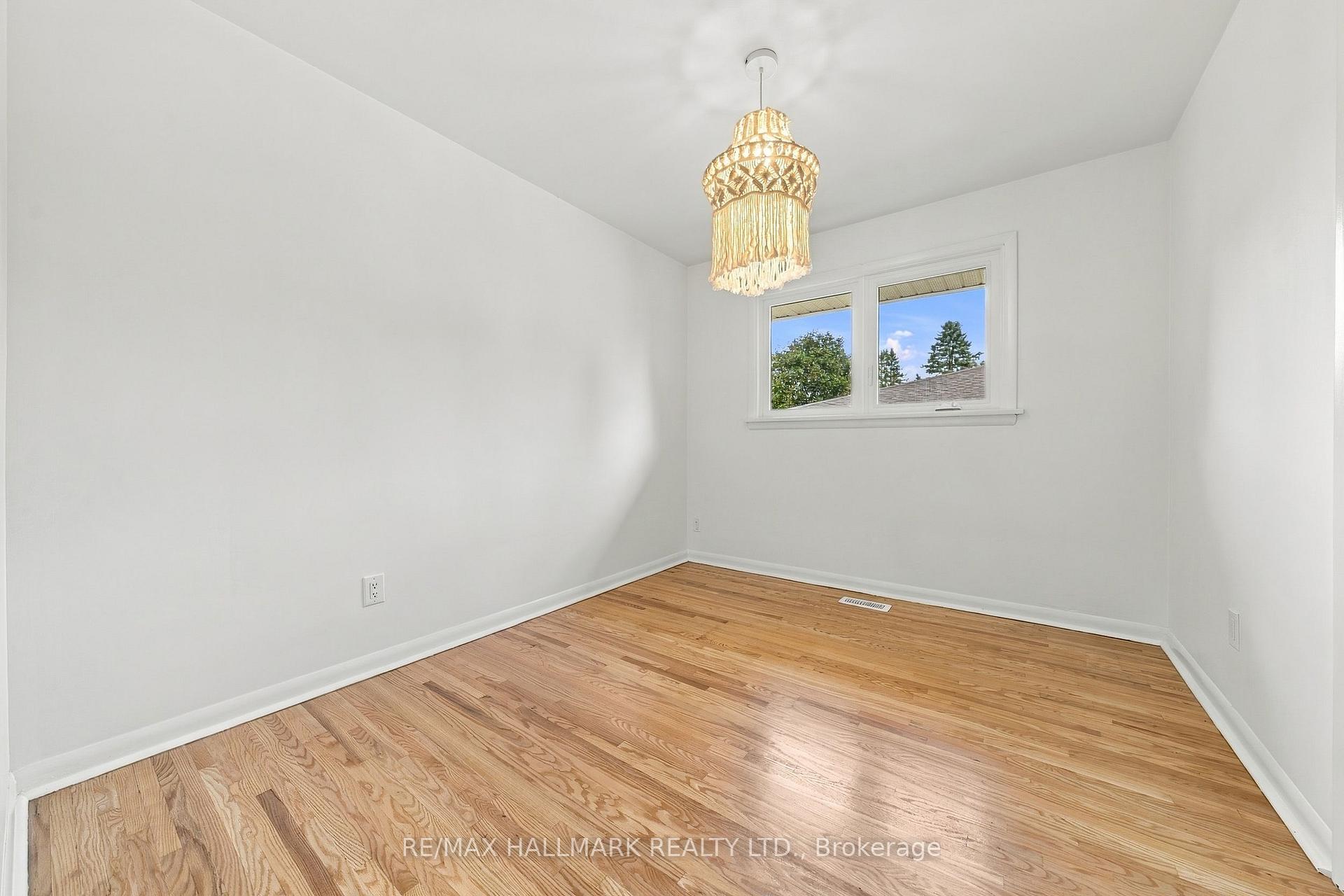 Photo 22 of 189 Taylor Road, Hamilton, Parkview — HOMEH