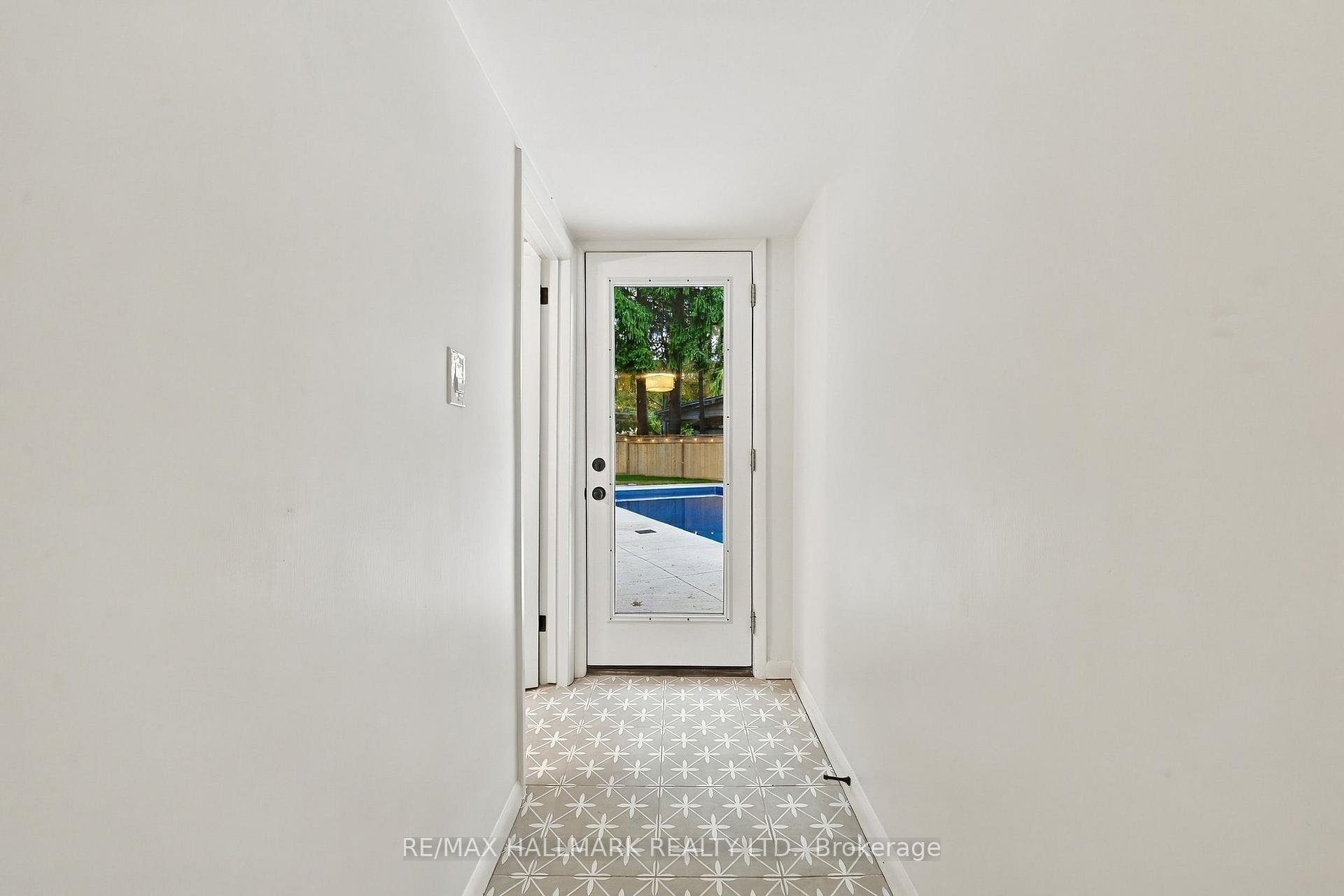Photo 25 of 189 Taylor Road, Hamilton, Parkview — HOMEH