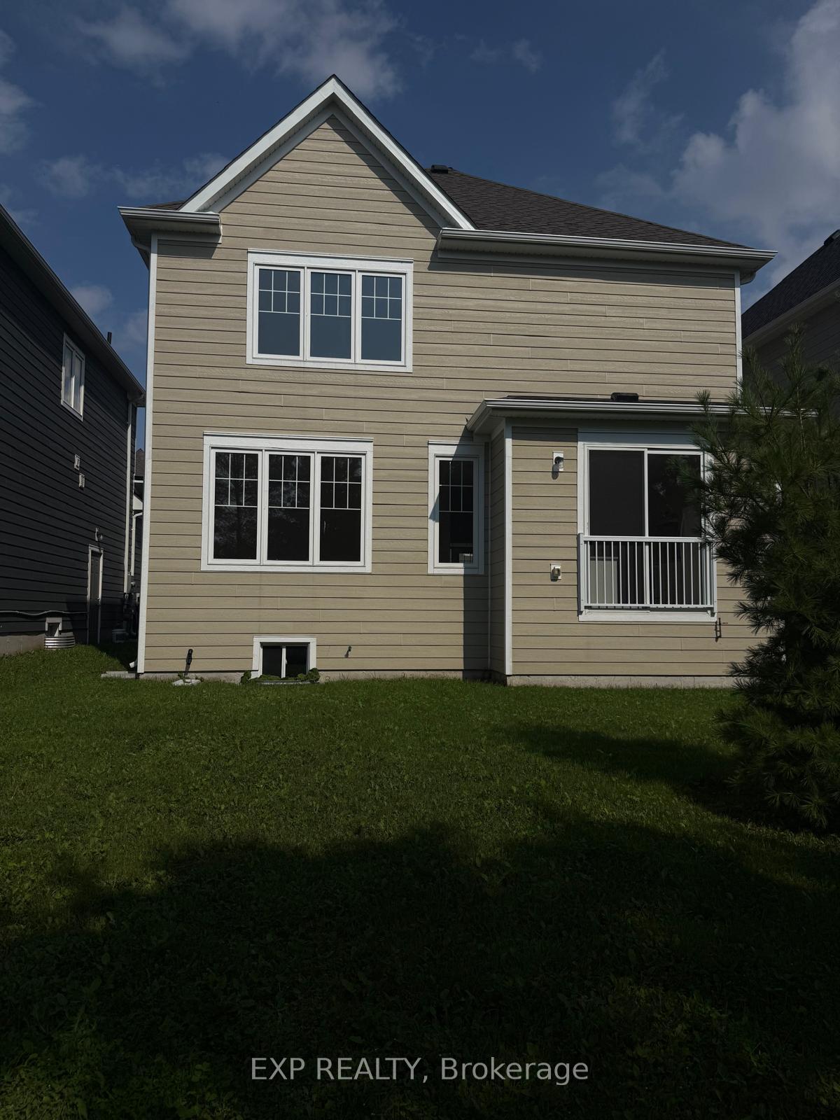 Photo 6 of 3 Abby Drive, Wasaga Beach — HOMEH