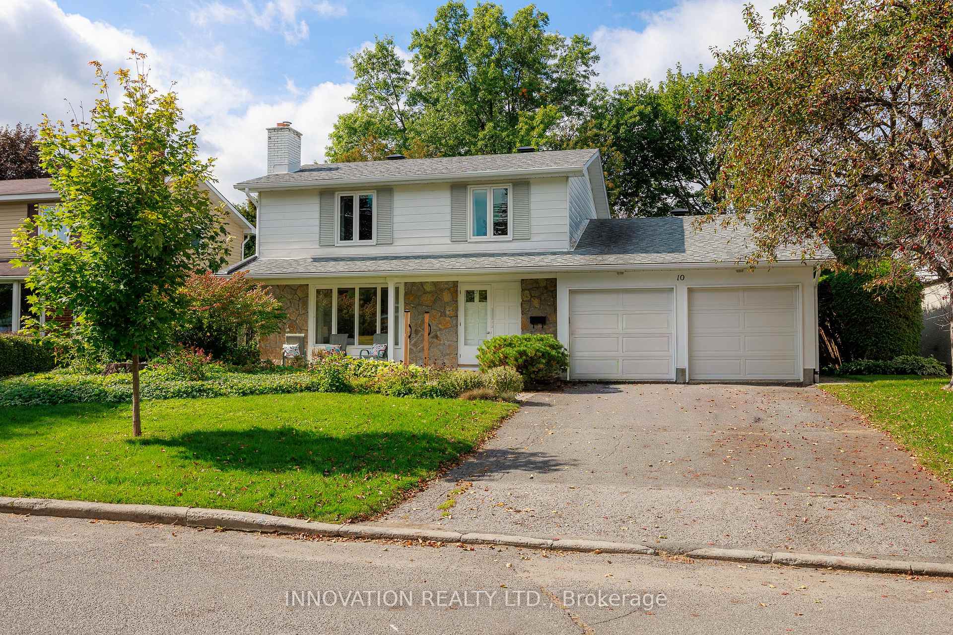 Photo 1 of 10 Welkin Crescent, Ottawa, Borden Farm/Stewart Farm/Carleton Heights/Parkwood Hills — HOMEH