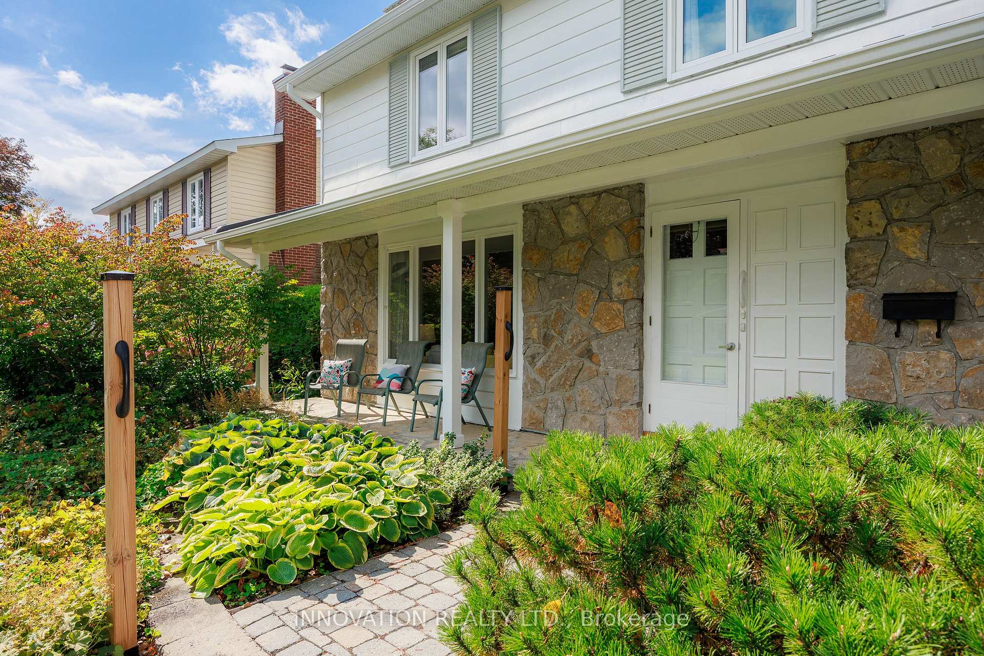 Photo 3 of 10 Welkin Crescent, Ottawa, Borden Farm/Stewart Farm/Carleton Heights/Parkwood Hills — HOMEH