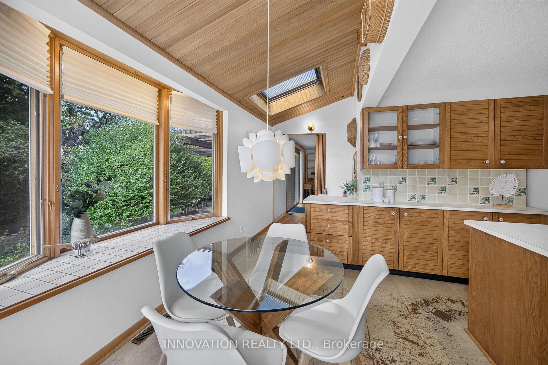 Photo 17 of 10 Welkin Crescent, Ottawa, Borden Farm/Stewart Farm/Carleton Heights/Parkwood Hills — HOMEH