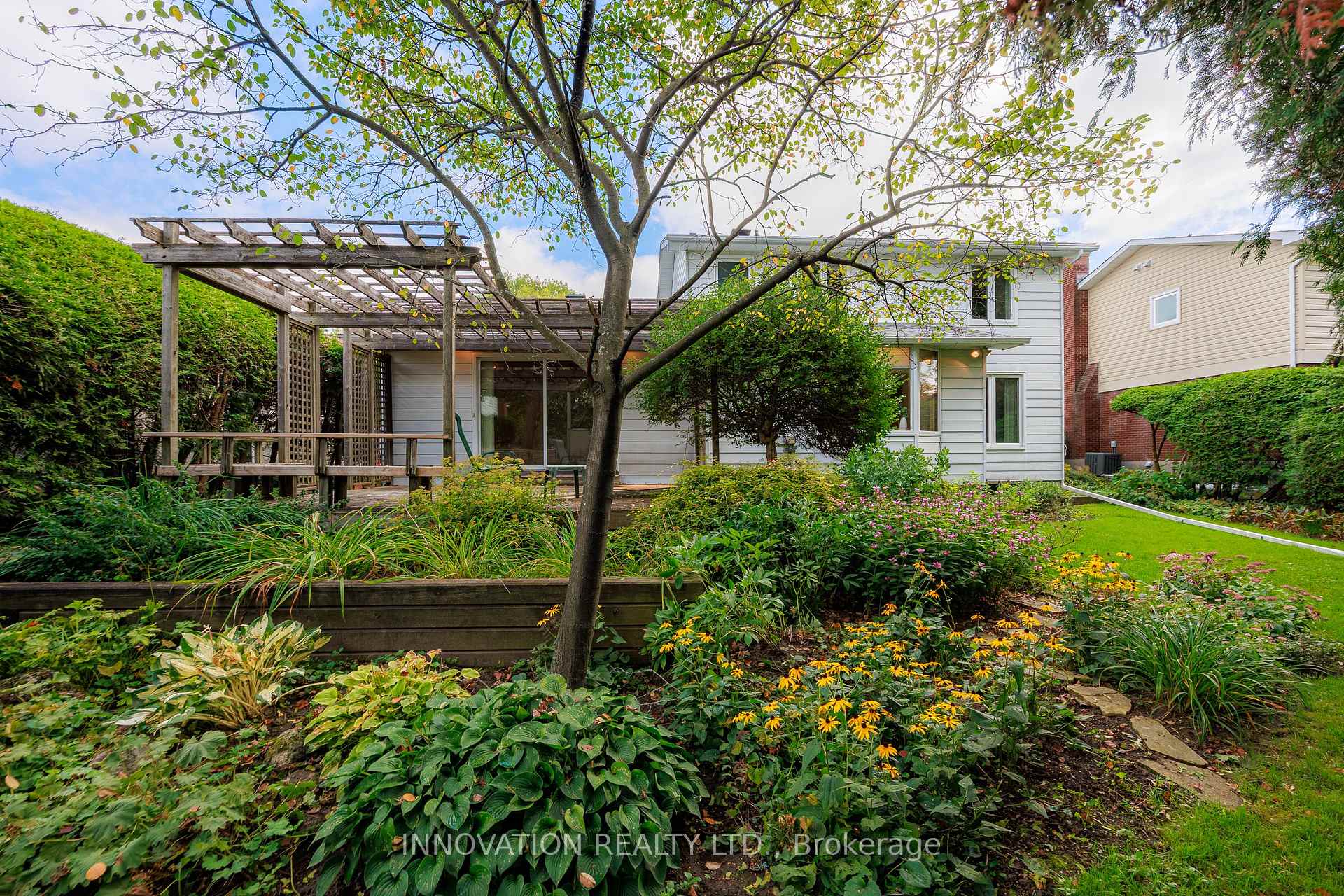 Photo 42 of 10 Welkin Crescent, Ottawa, Borden Farm/Stewart Farm/Carleton Heights/Parkwood Hills — HOMEH