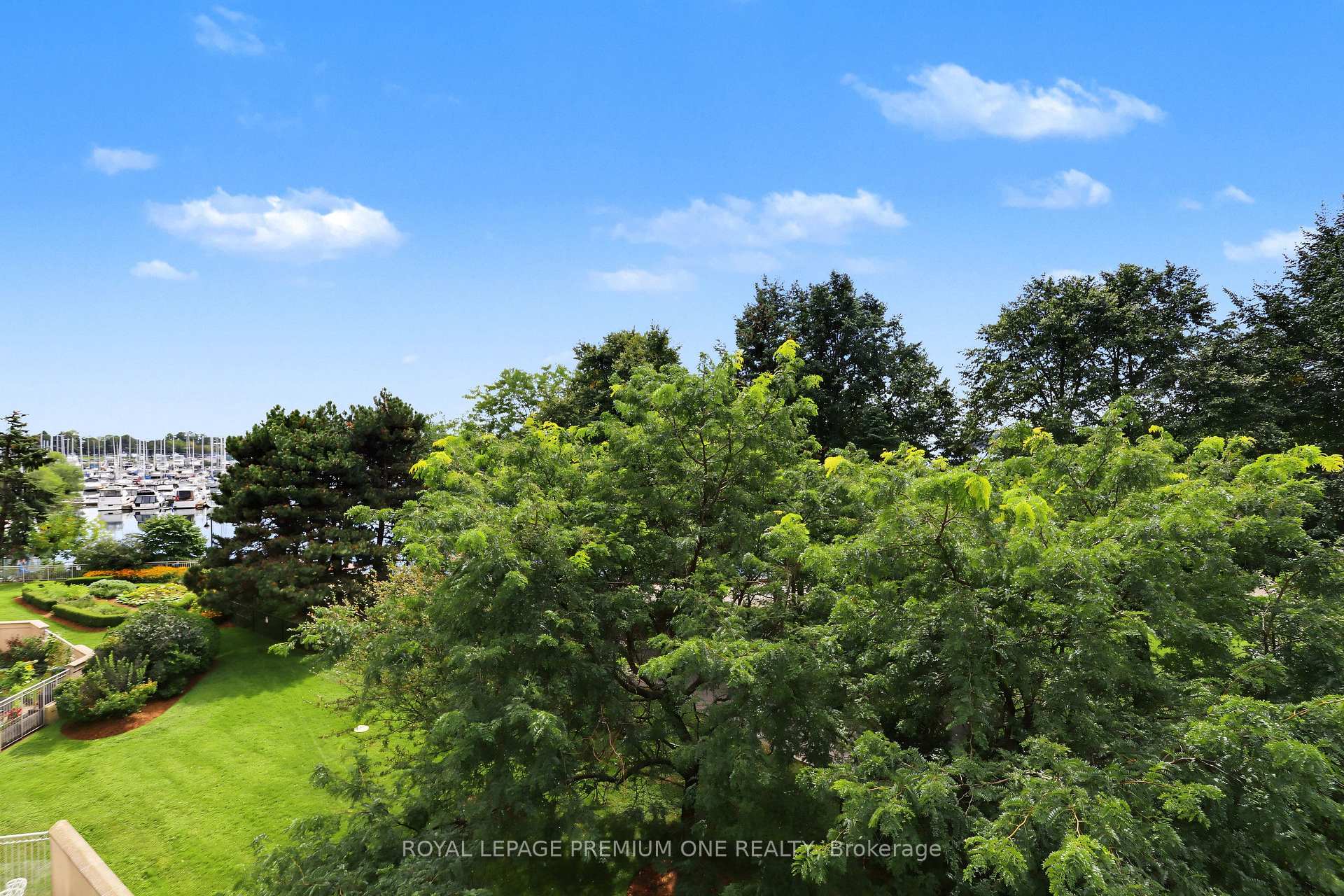 Photo 22 of 2267 Lake Shore Boulevard, Etobicoke, Mimico — HOMEH