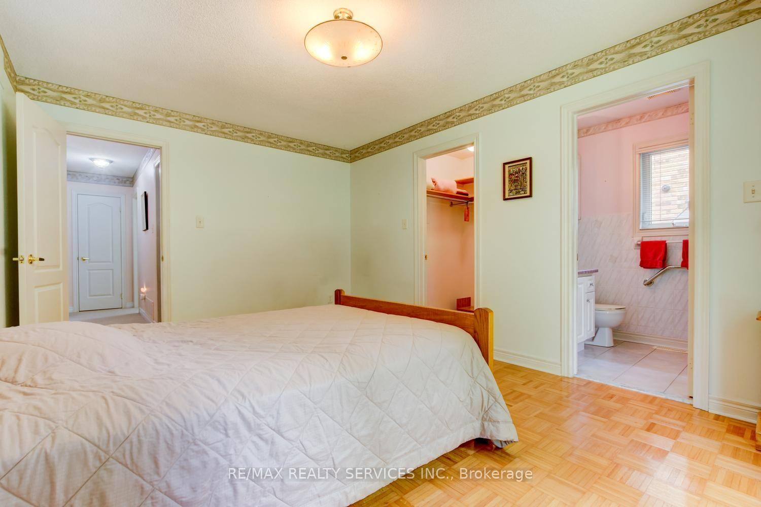 Photo 27 of 10 Brent Road, East Gwillimbury, Holland Landing — HOMEH