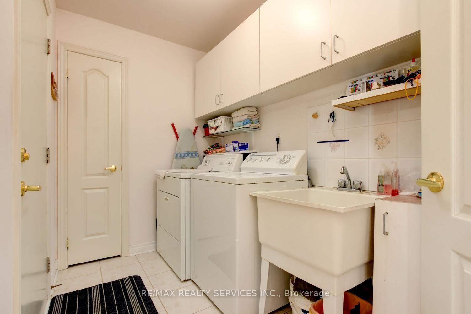 Photo 33 of 10 Brent Road, East Gwillimbury, Holland Landing — HOMEH
