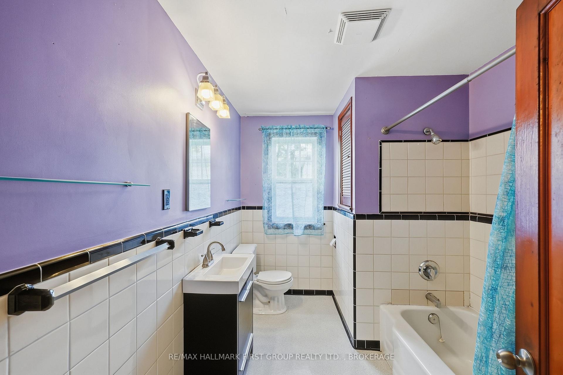 Photo 15 of 49 Park Street, Kingston, Central City East — HOMEH