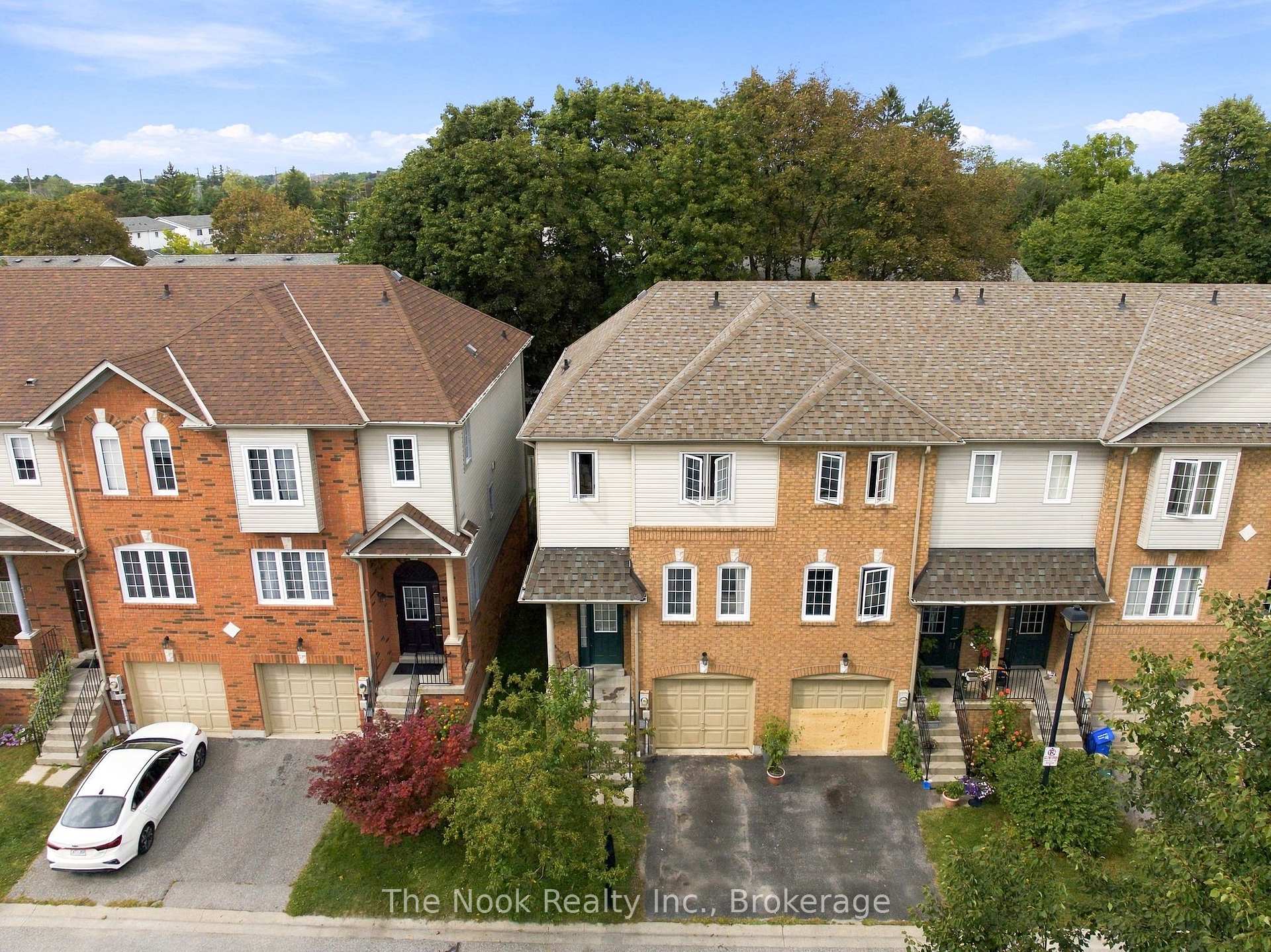 Photo 50 of 33 Aspen Park Way, Whitby, Downtown Whitby — HOMEH