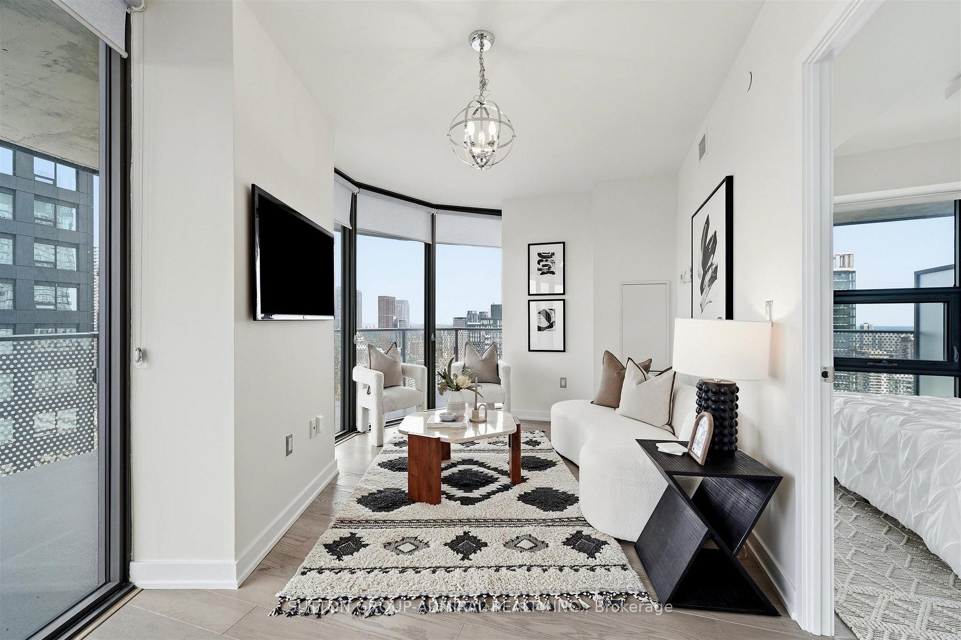 Photo 8 of Unit 3411, 11 Wellesley Street, Toronto, Bay Street Corridor — HOMEH
