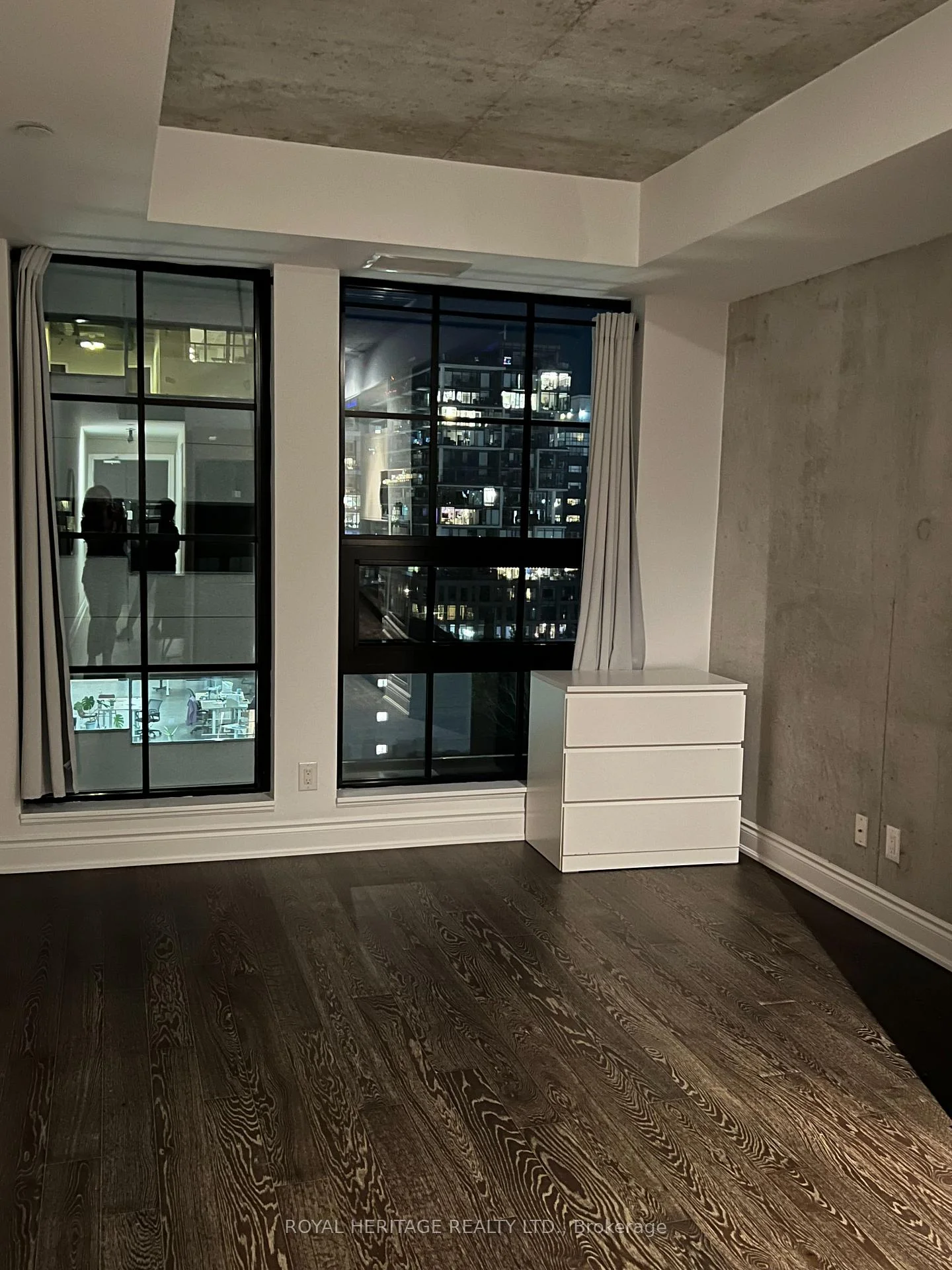 Photo 6 of Unit 904, 608 Richmond Street W, Toronto, Waterfront Communities — HOMEH