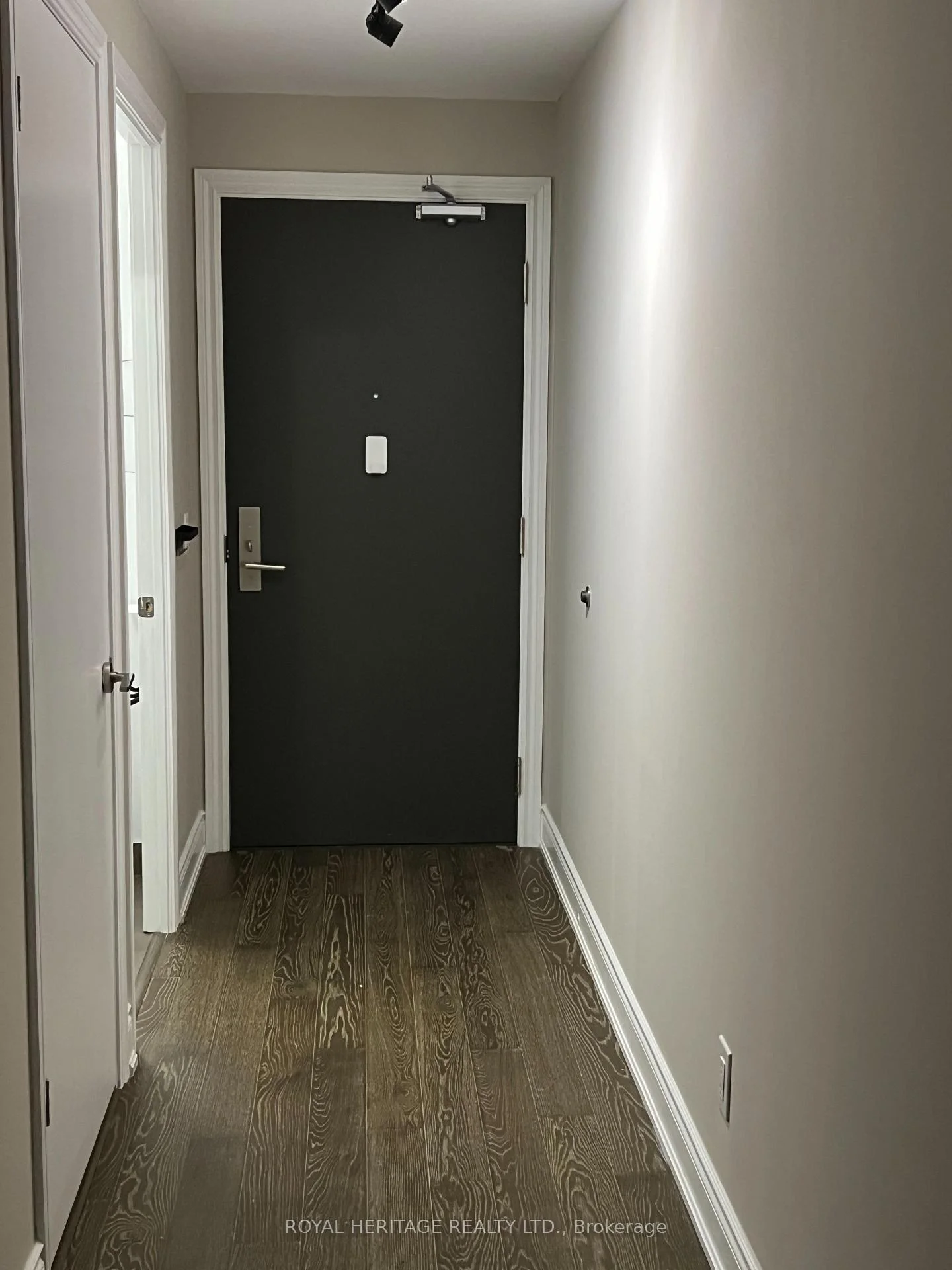Photo 12 of Unit 904, 608 Richmond Street W, Toronto, Waterfront Communities — HOMEH