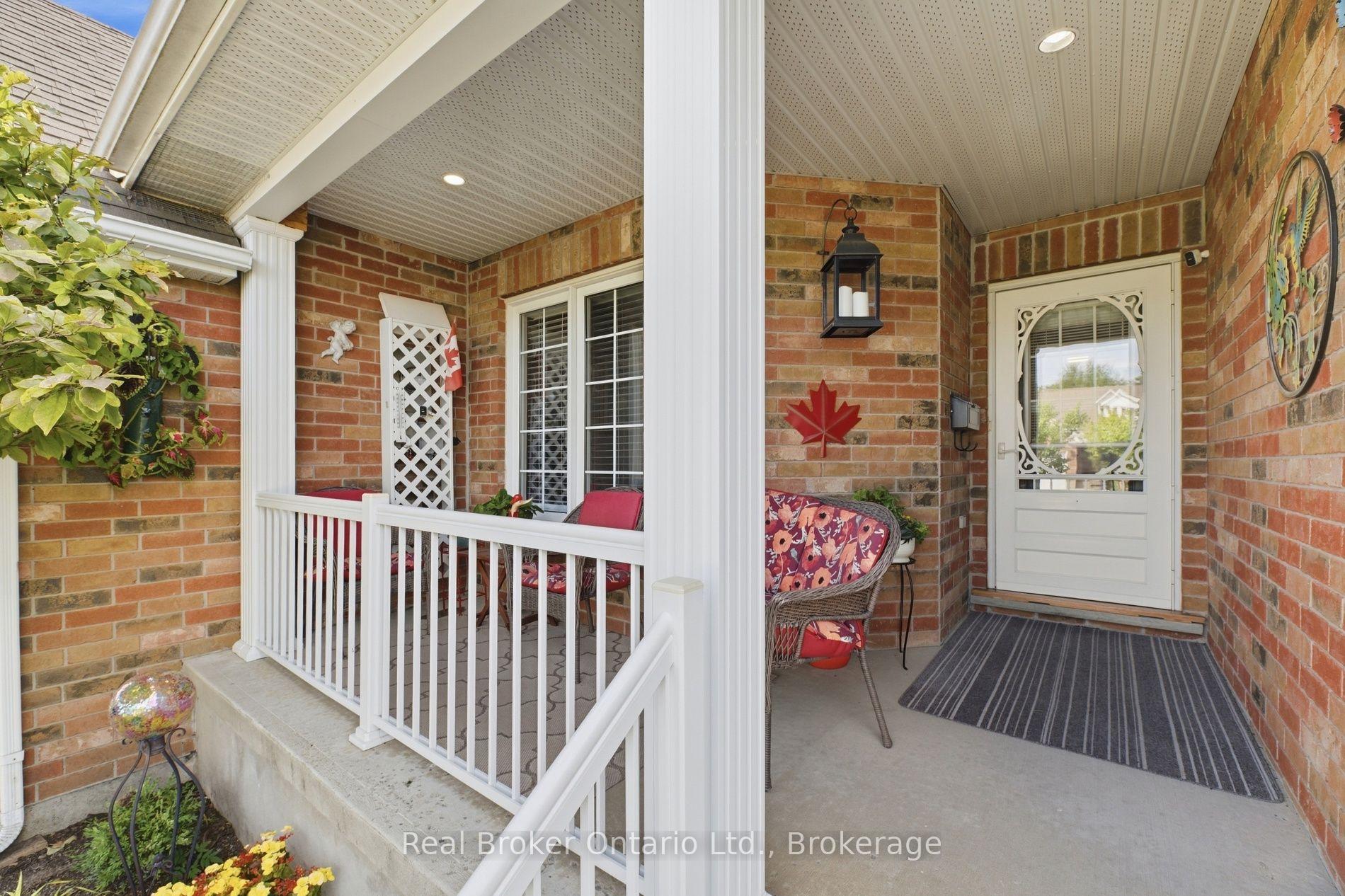 Photo 5 of 4 Thornton Street, Guelph, Grange Road — HOMEH