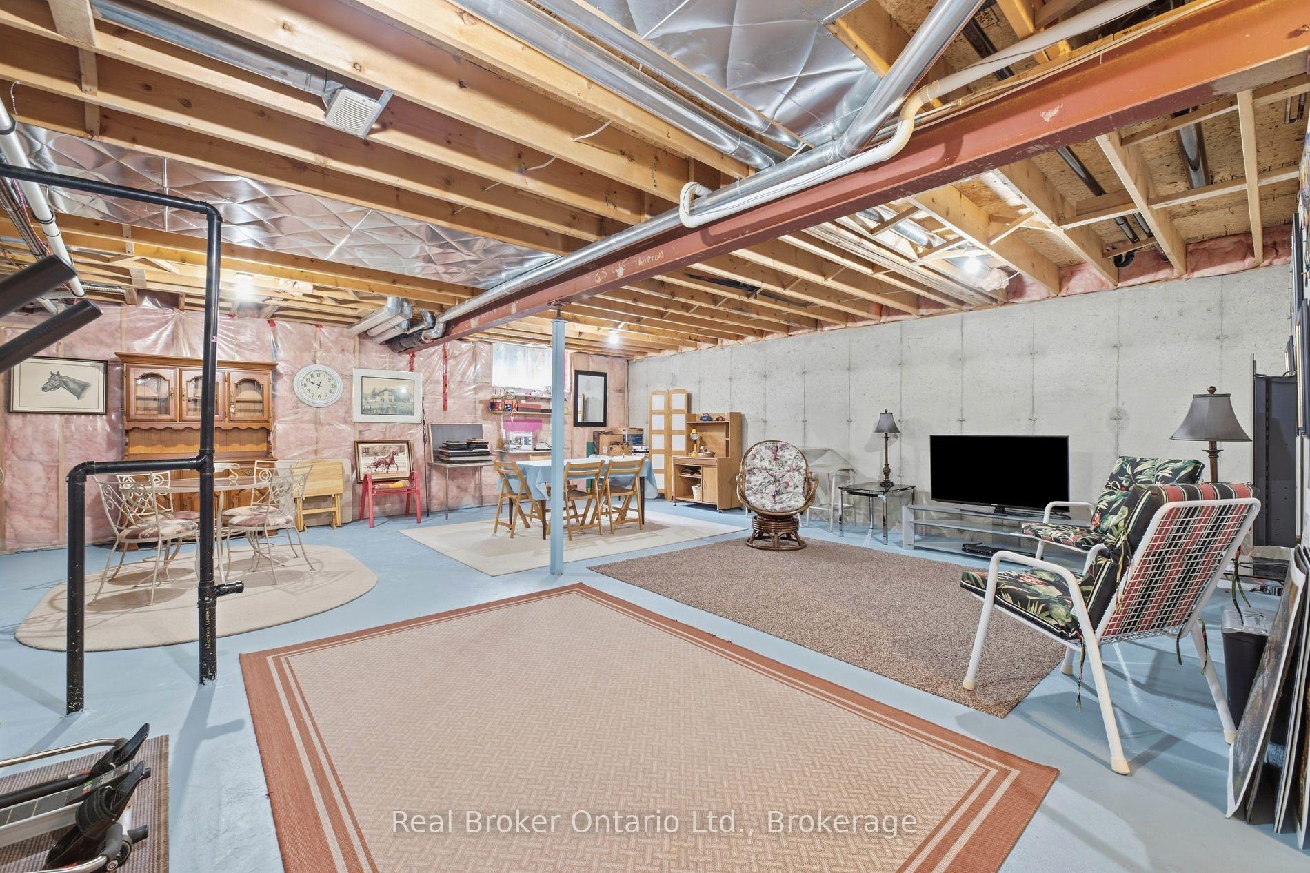 Photo 32 of 4 Thornton Street, Guelph, Grange Road — HOMEH