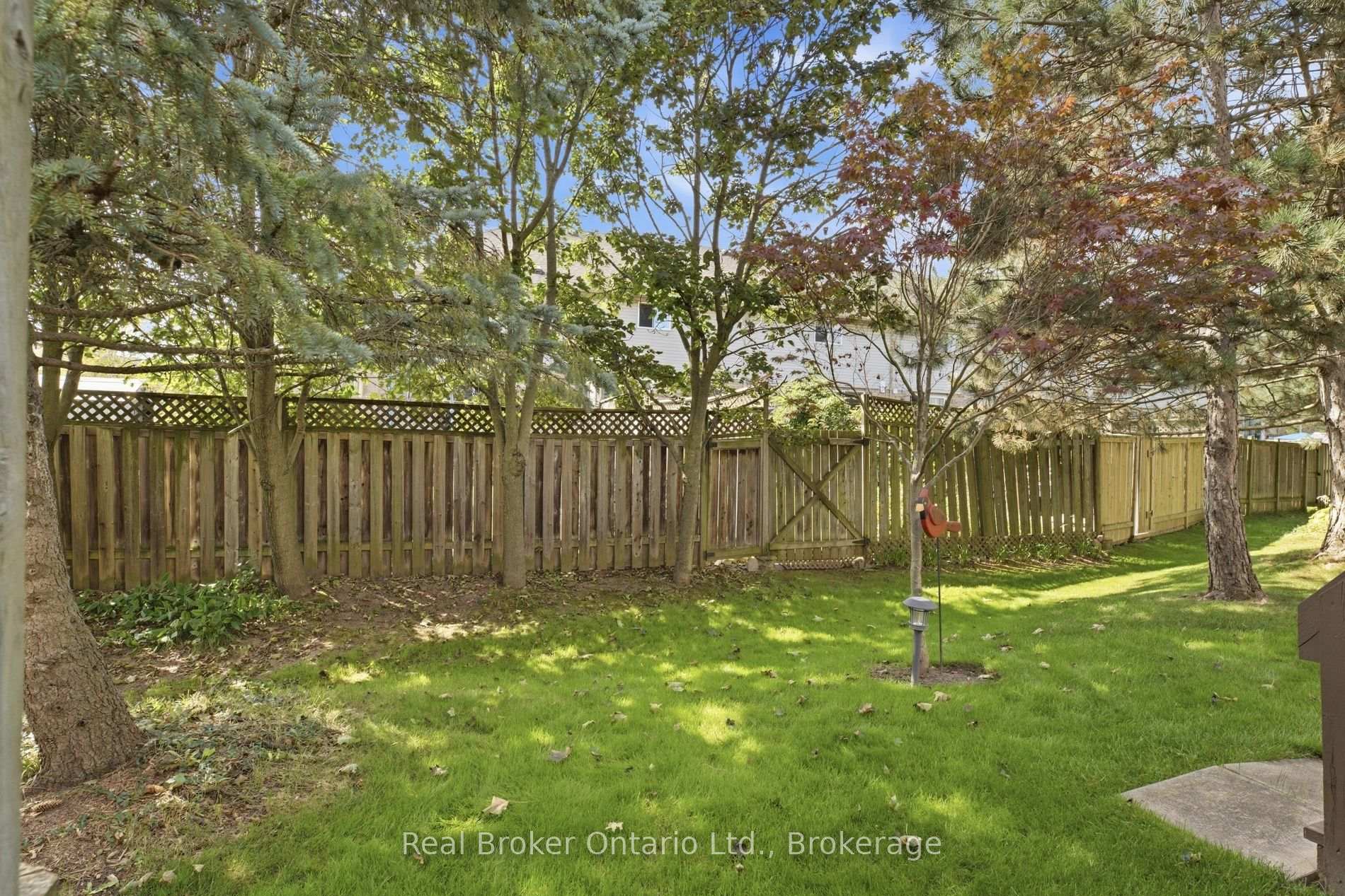 Photo 42 of 4 Thornton Street, Guelph, Grange Road — HOMEH