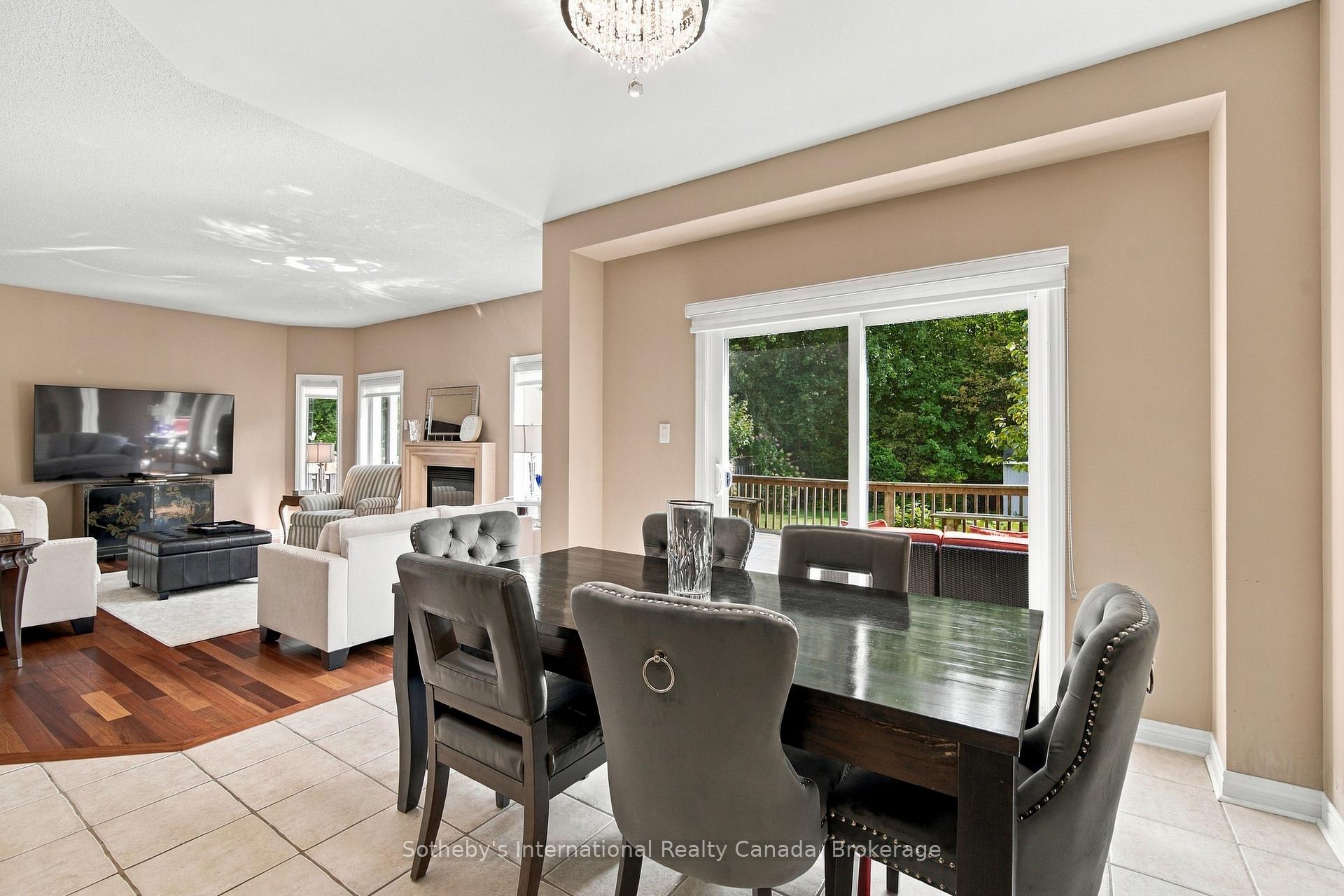 Photo 13 of 3352 Erin Centre Boulevard, Mississauga, Churchill Meadows — HOMEH