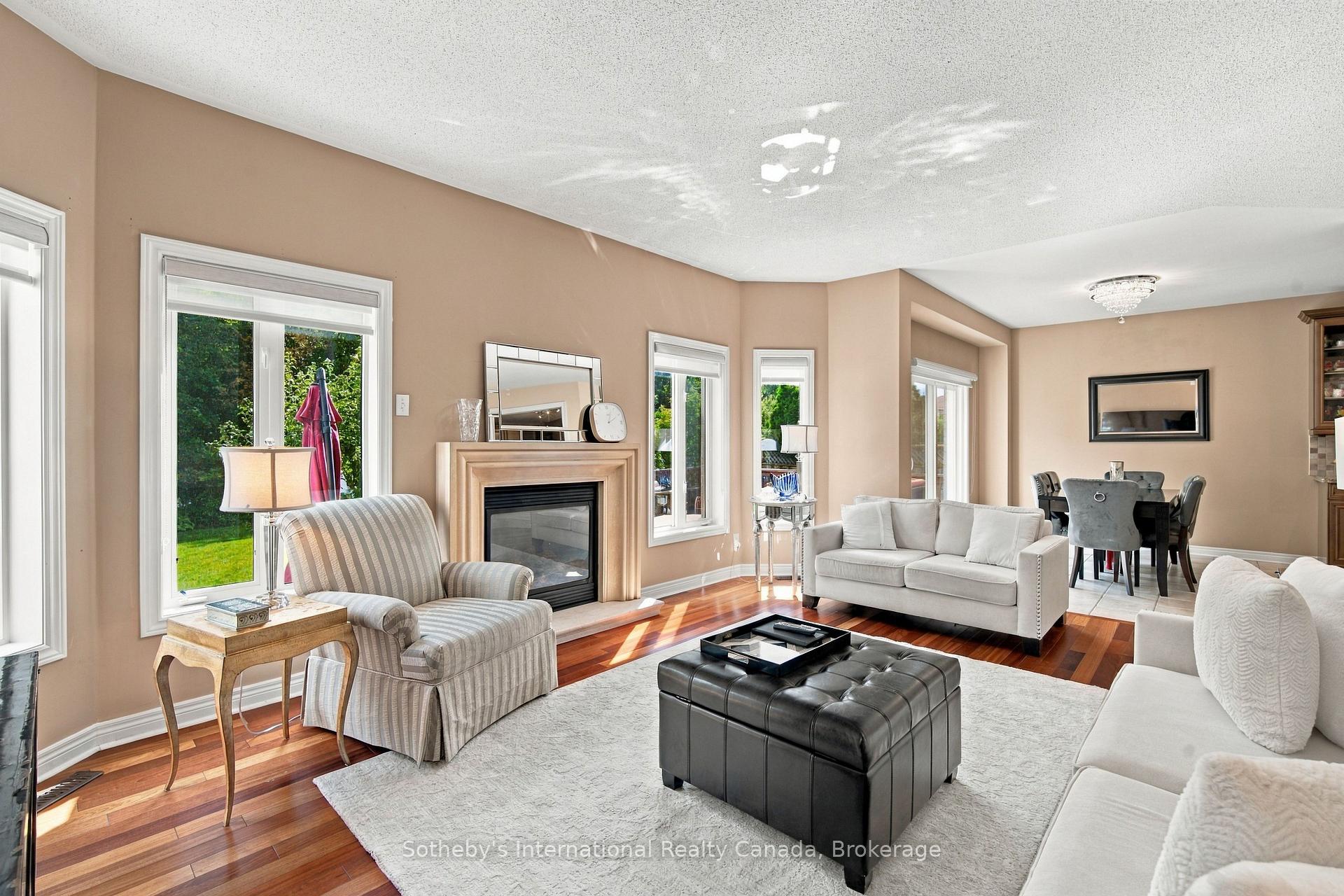 Photo 14 of 3352 Erin Centre Boulevard, Mississauga, Churchill Meadows — HOMEH