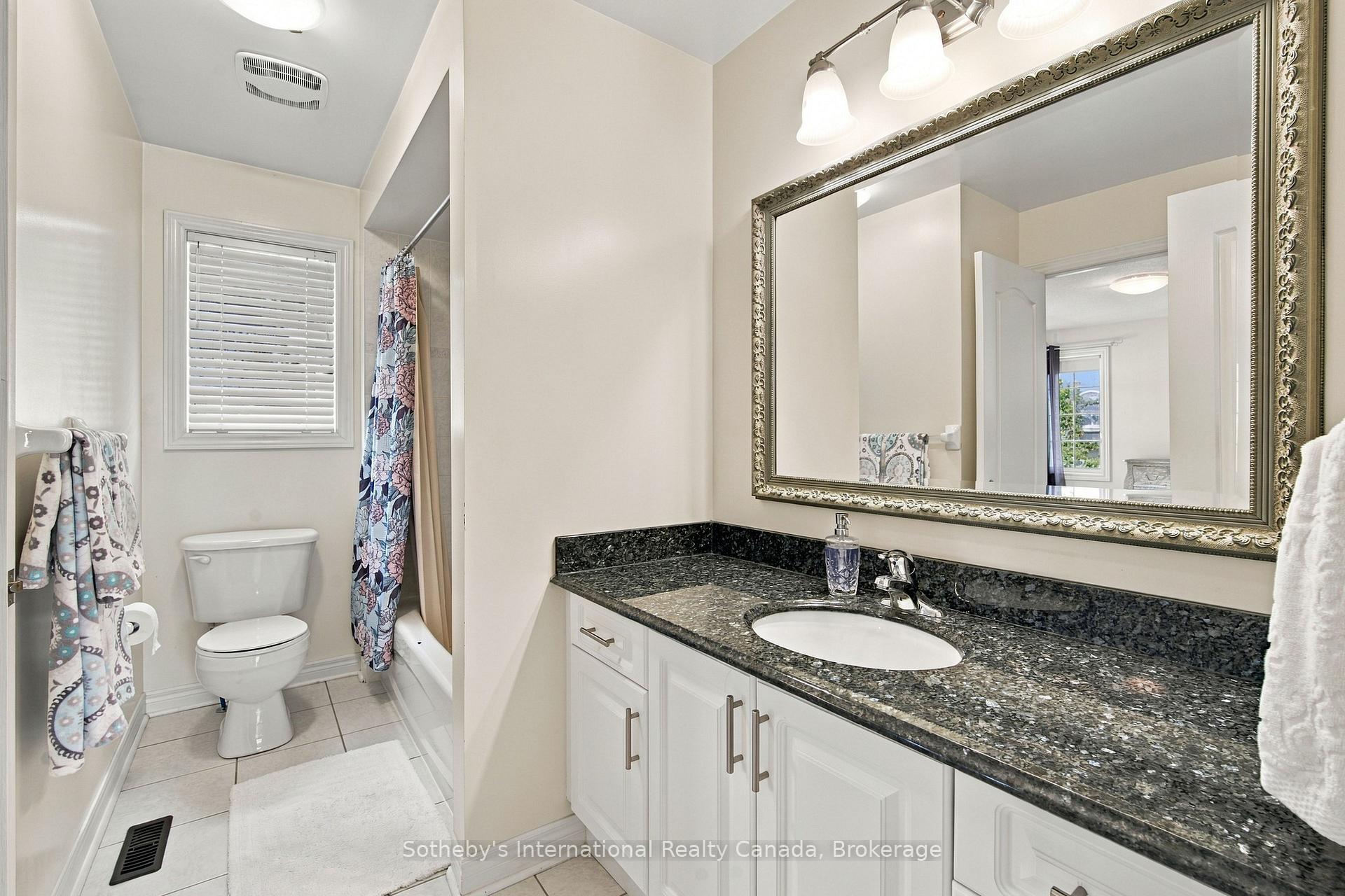Photo 22 of 3352 Erin Centre Boulevard, Mississauga, Churchill Meadows — HOMEH